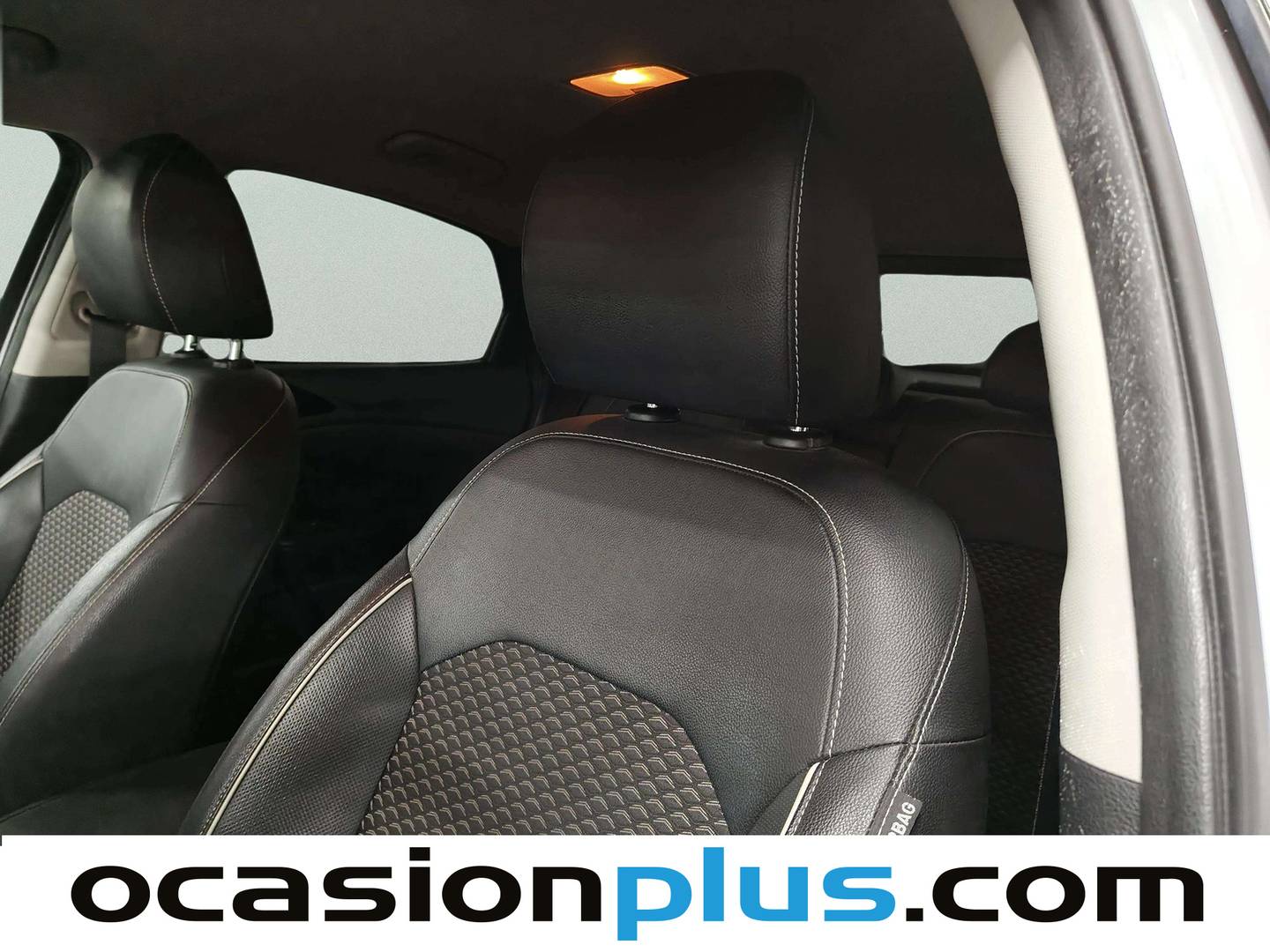 Extras y acabados del KIA XCeed KIA XCeed 1.5 MHEV iMT Tech (160 CV)