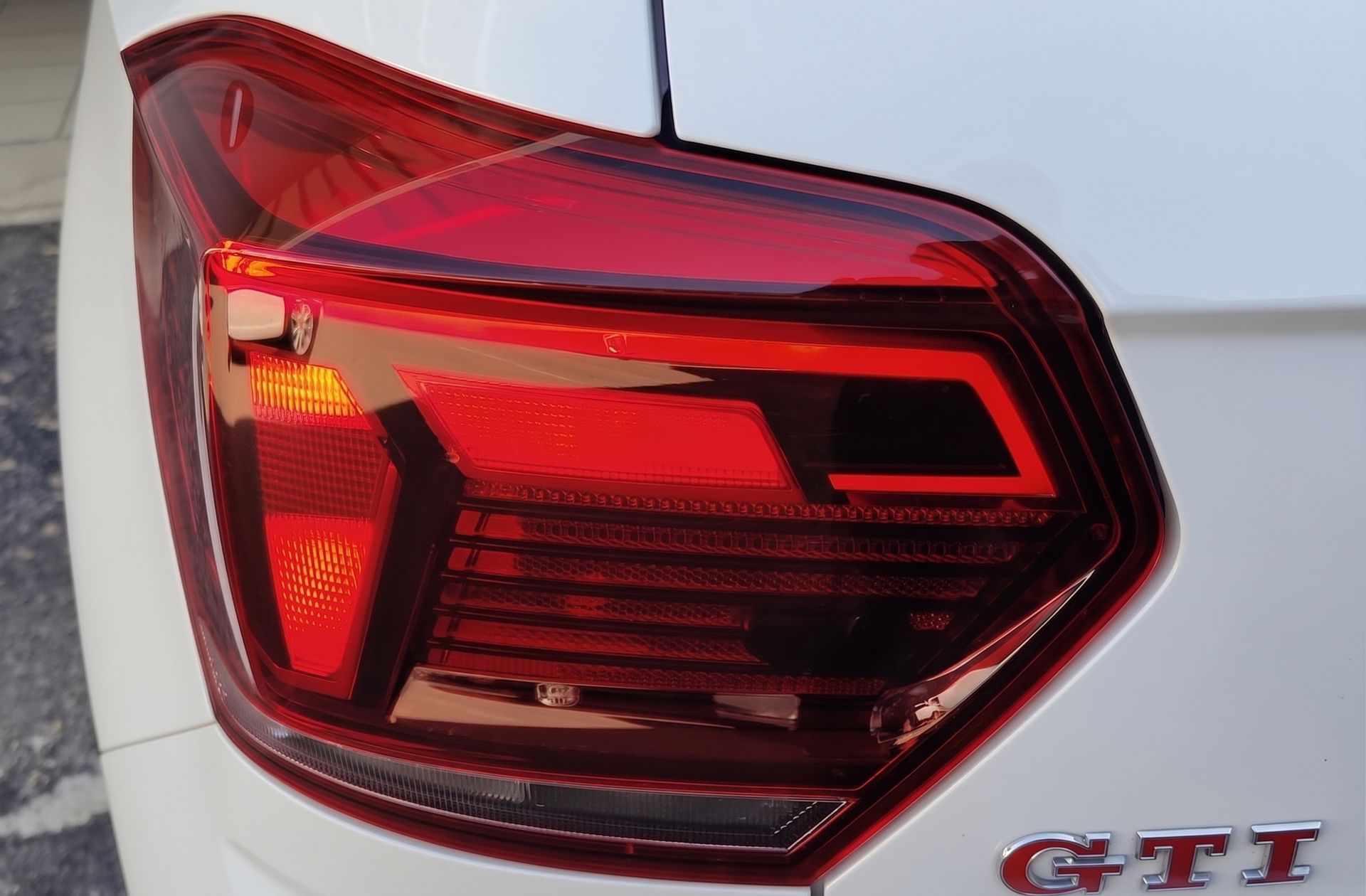 Volkswagen Polo GTI 2.0 TSI DSG - foto 20