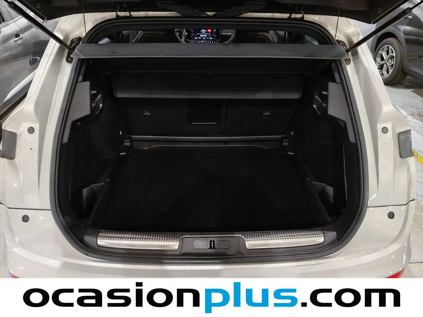 Foto DS DS 7 Crossback DS DS7 Crossback BlueHDi 130 DE Performance Line AT (130 CV)