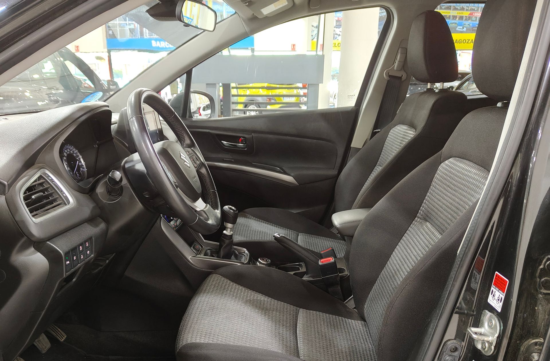 Suzuki S-Cross 1.4T Mild Hybrid S2 4WD - foto 9
