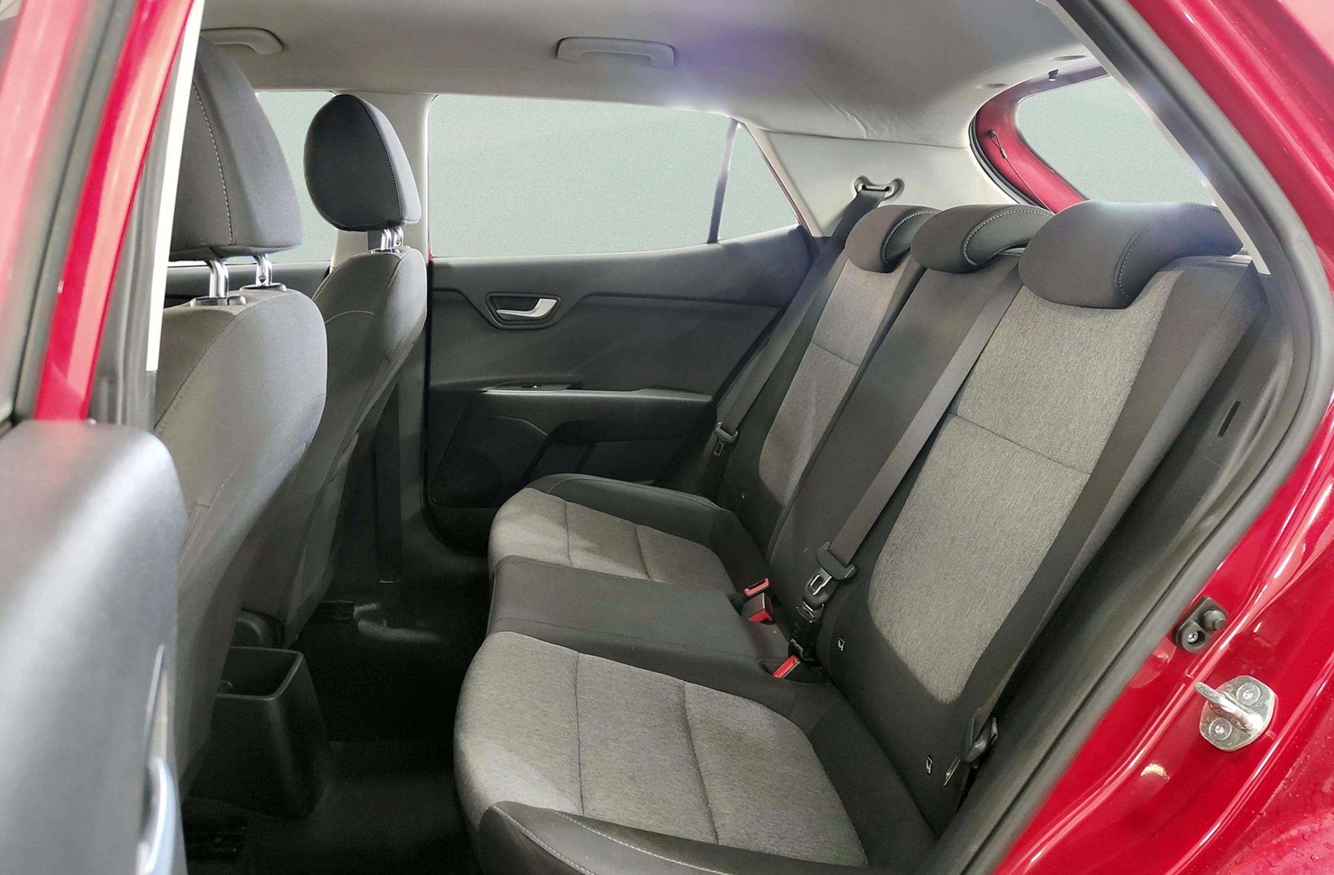 Kia Stonic 1.0 T-GDi Concept - foto 11