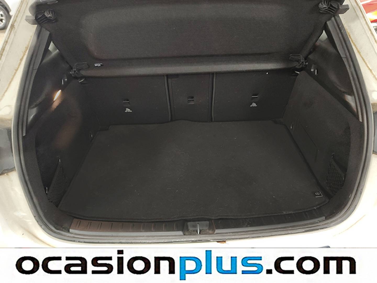 Foto Mercedes GLA Mercedes-Benz GLA 200 D Paquete AMG (150 CV)