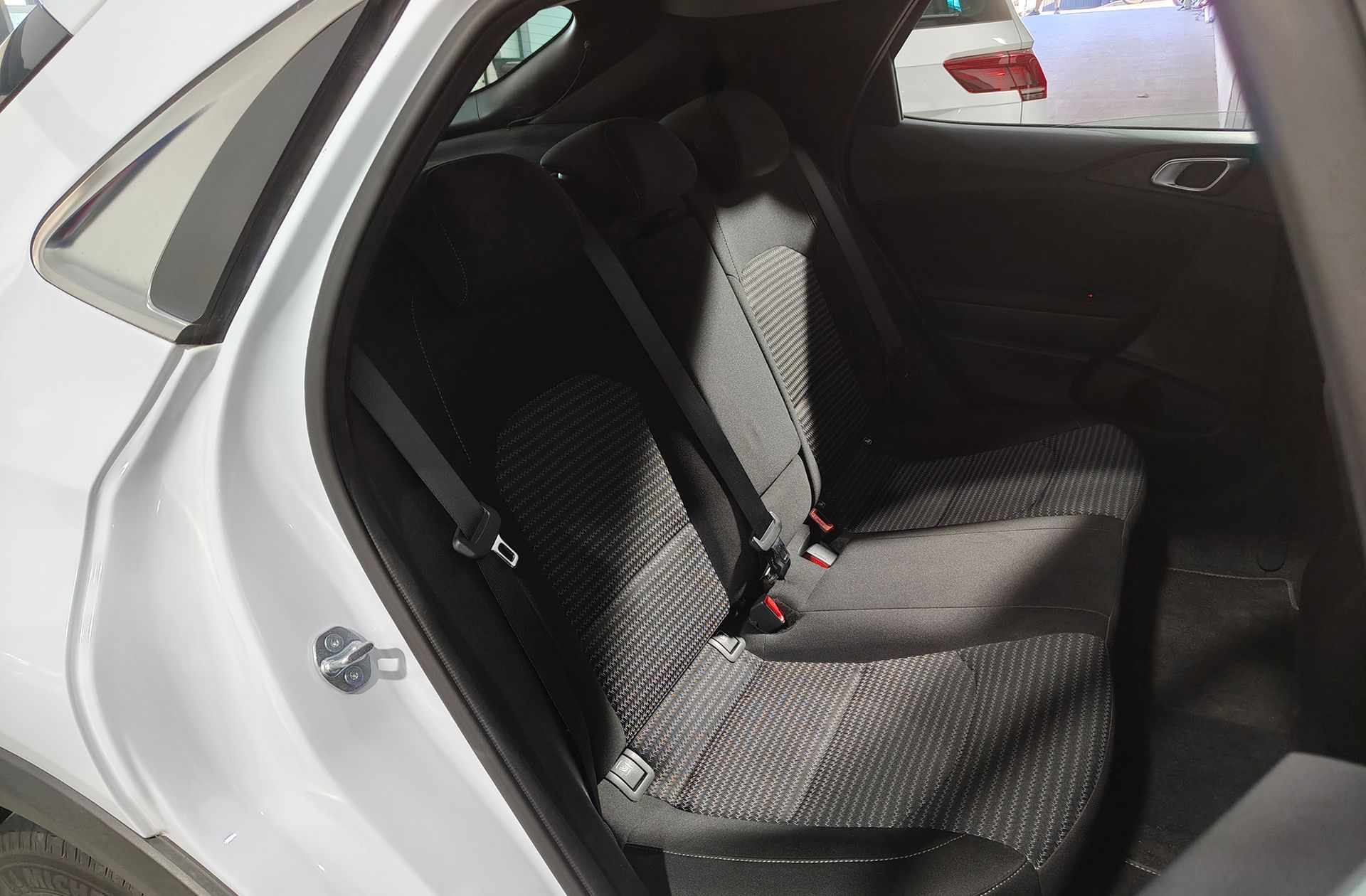 Kia XCeed 1.0 T-GDi Drive - foto 17