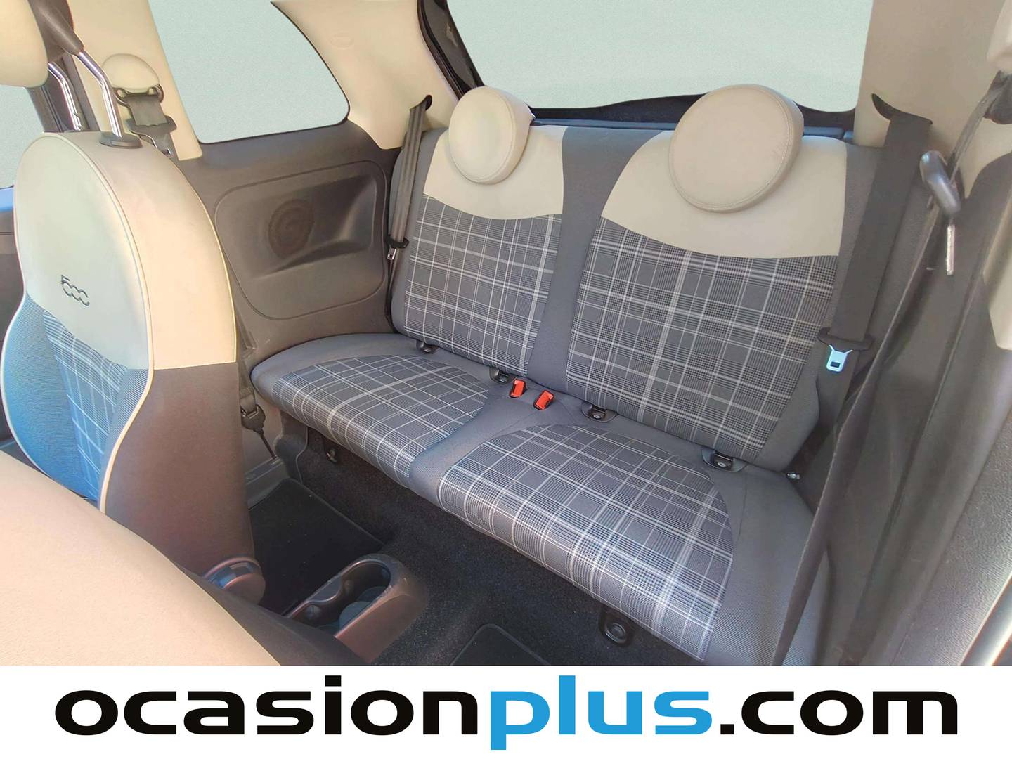 Foto asientos traseros Fiat 500 Fiat 500 1.2 8v Lounge (69 CV)