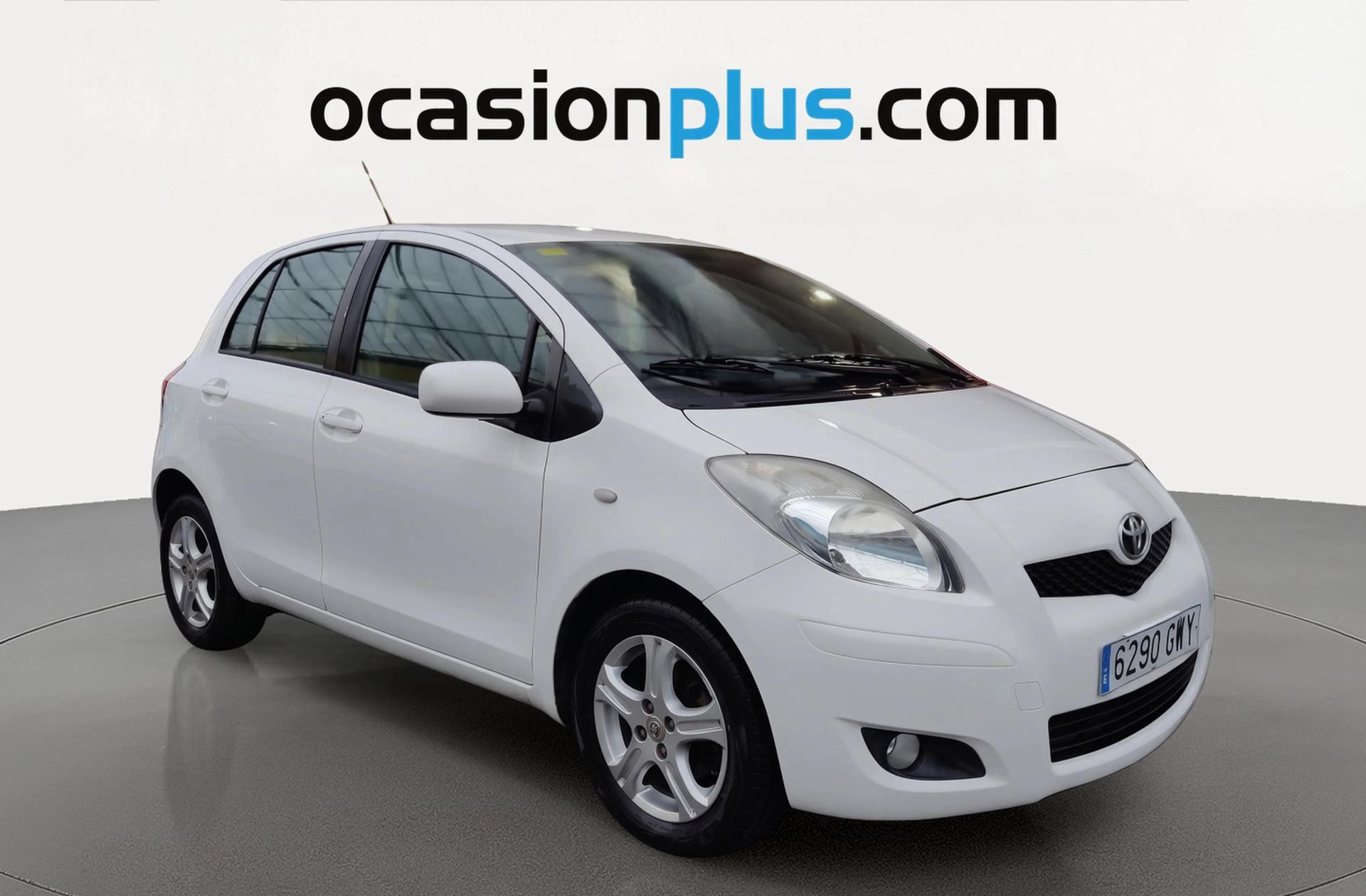 Toyota Yaris 1.3 VVT-I TS - foto 2