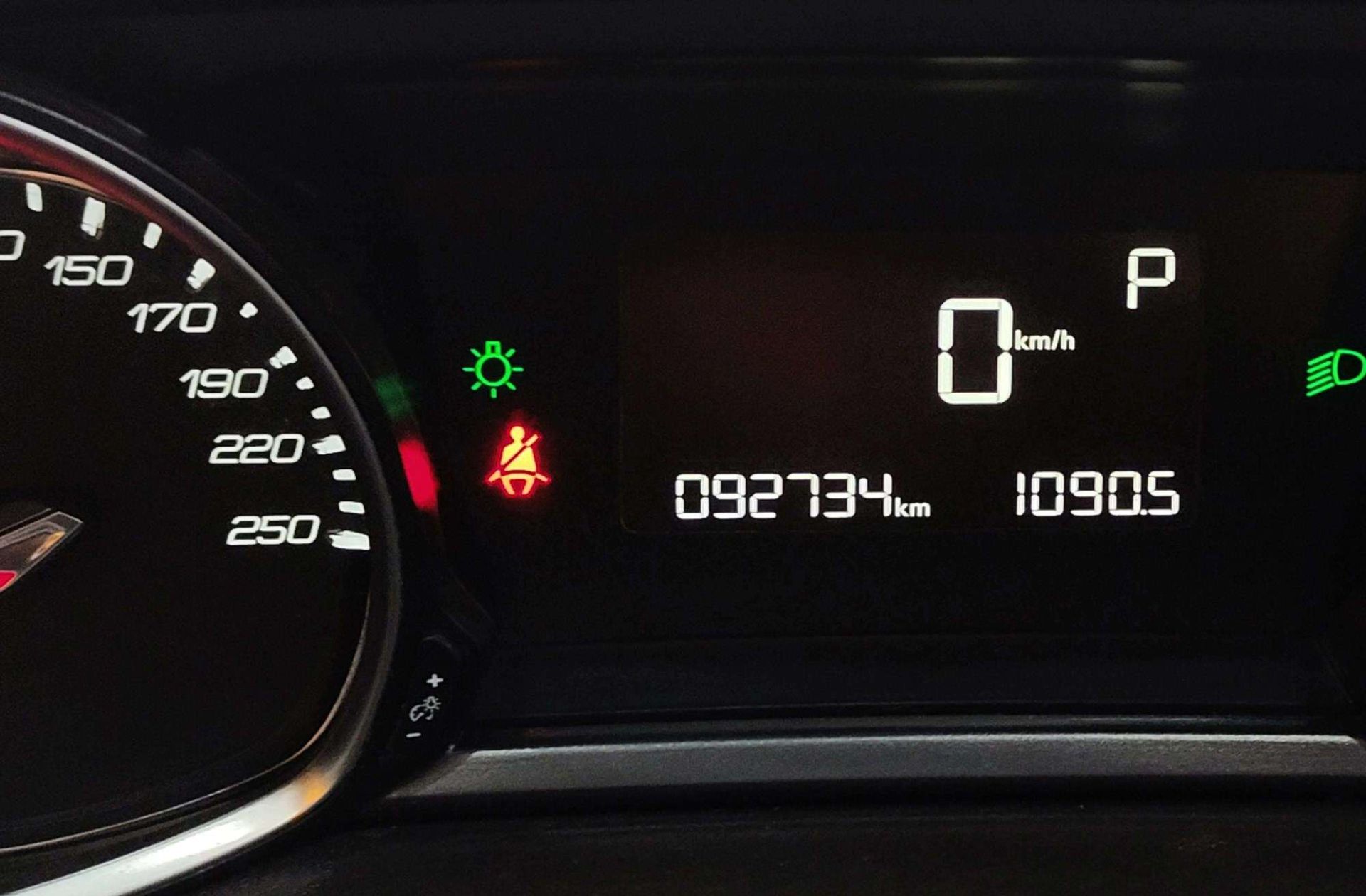 Peugeot 308 PureTech 130 Allure EAT6 - foto 9