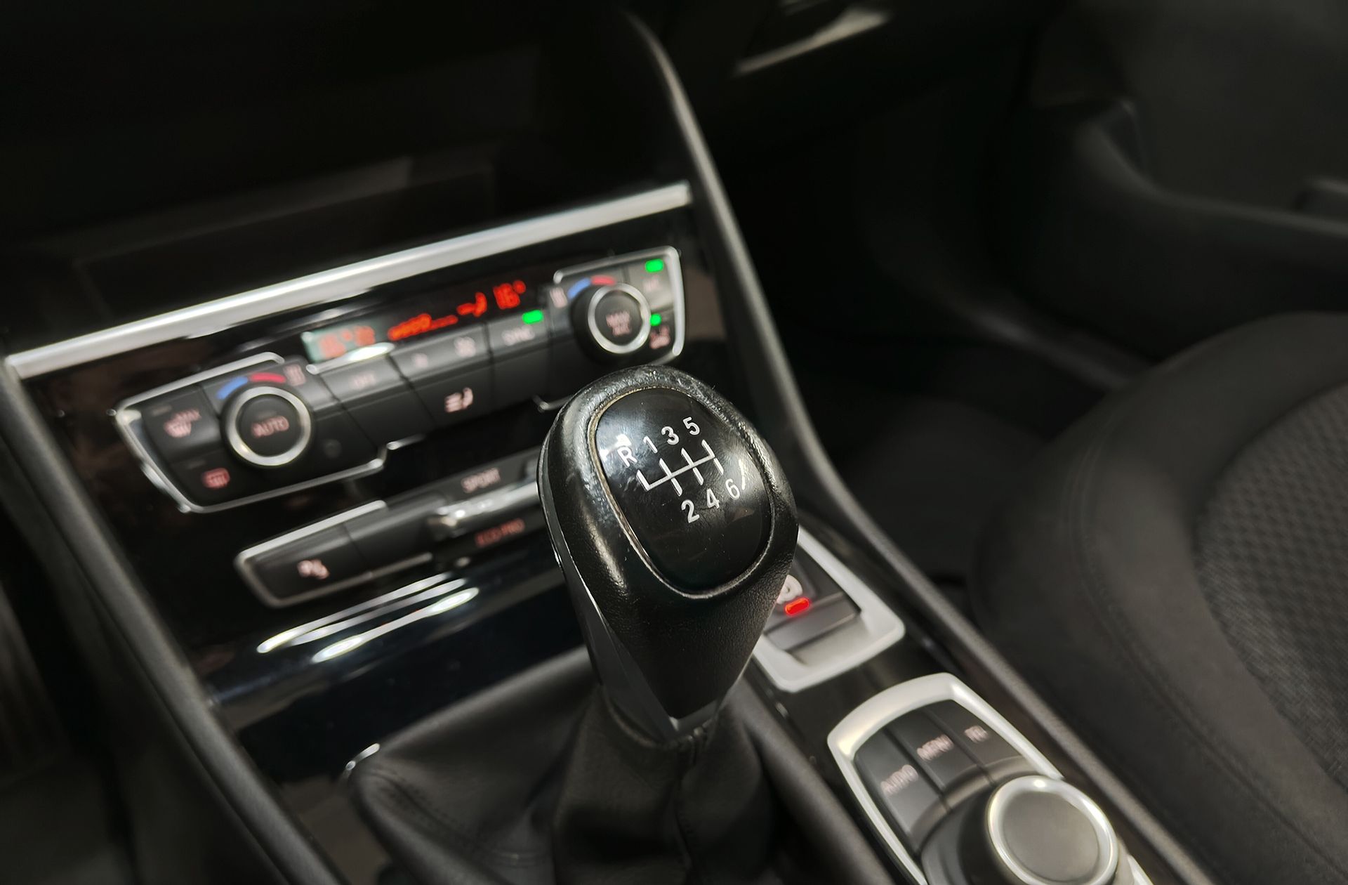 BMW Serie 2 Active Tourer 2 218d Active Tourer - foto 5