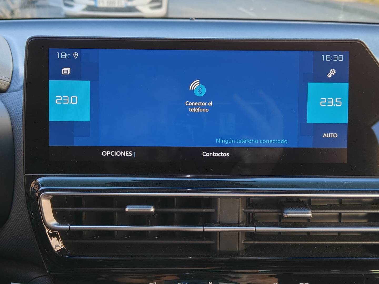 Foto Citroën C5 Aircross Citroen C5 Aircross Plug-in Hybrid 180 Plus e-EAT8  (180 CV)