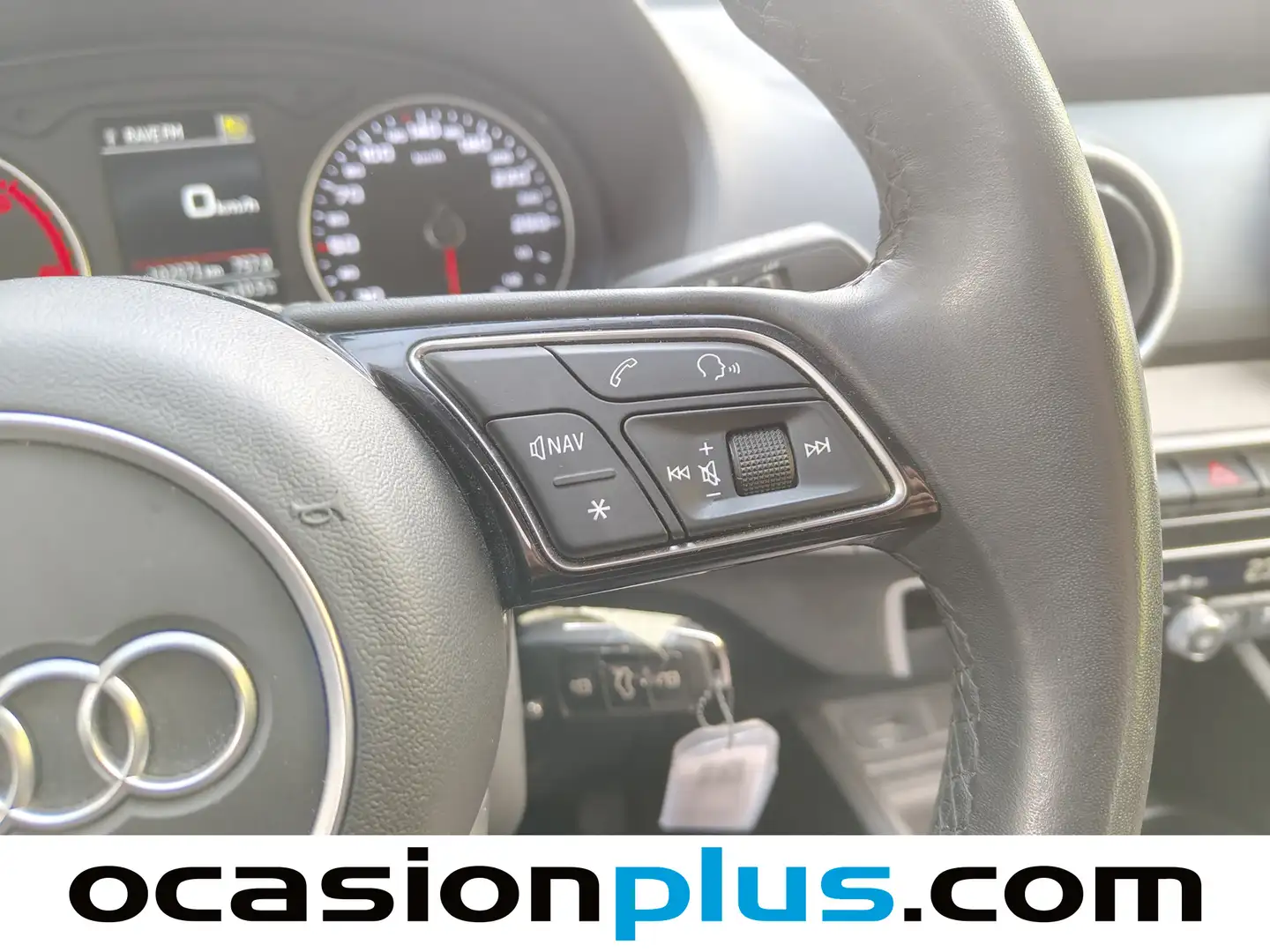 Foto Audi Q2 Audi Q2 Advanced 30 TDI  (116 CV)