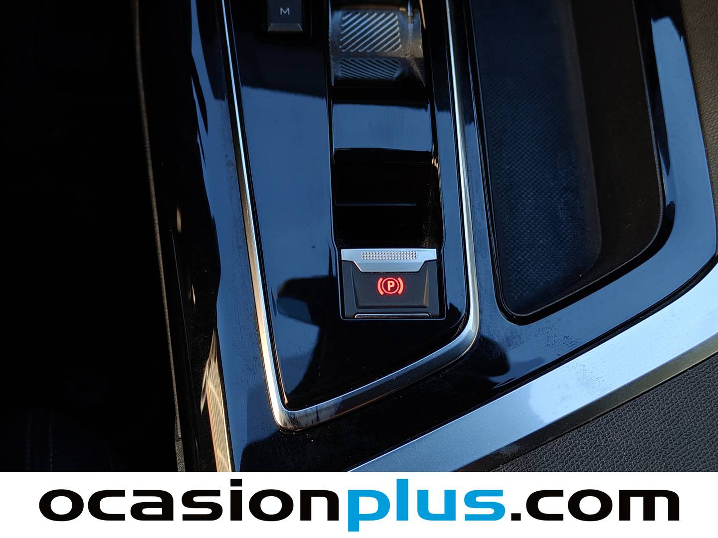 Foto Peugeot 3008 Peugeot 3008 PureTech 130 S&S GT EAT8 (130 CV)