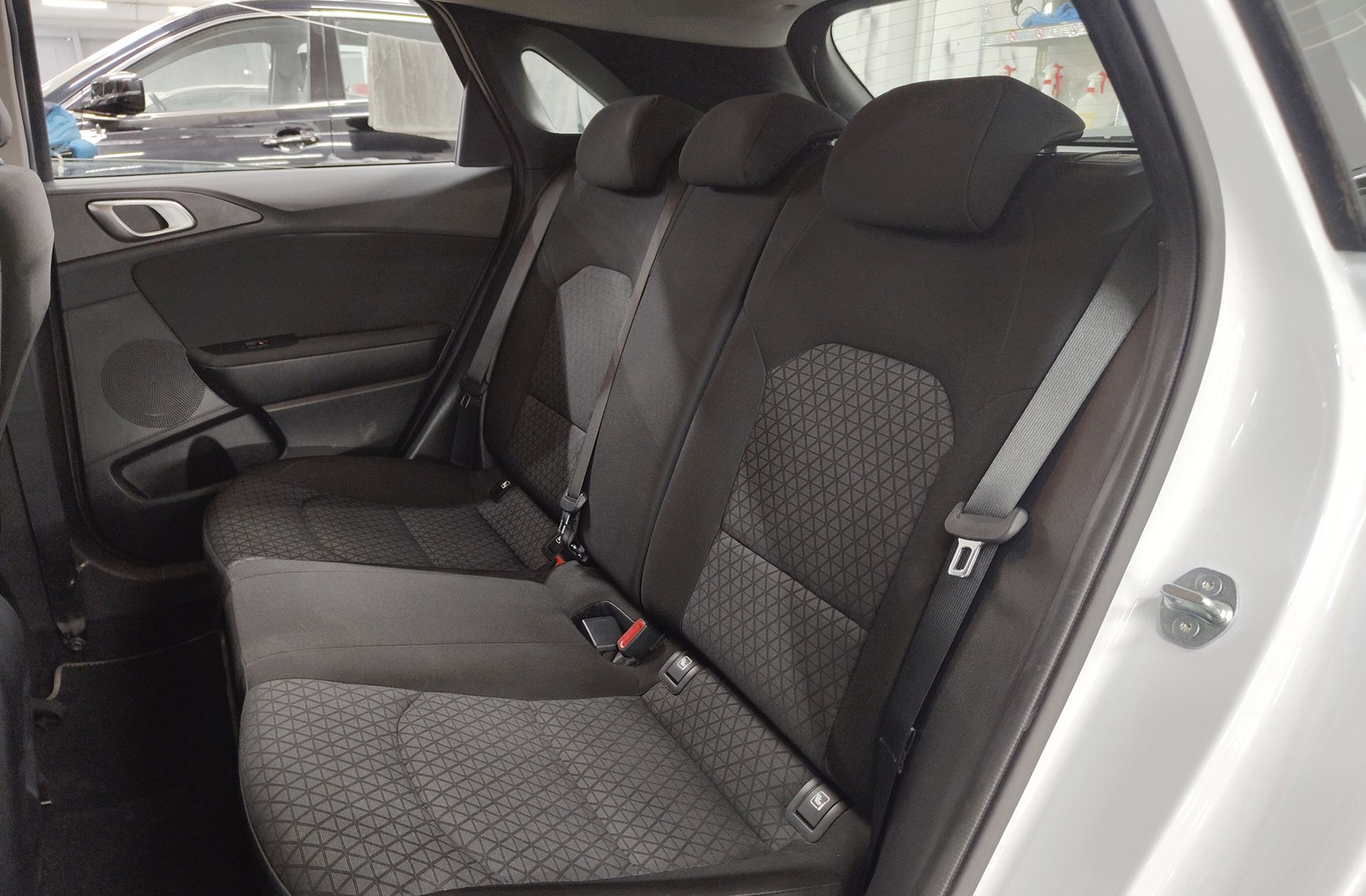 Kia Ceed 1.0 T-GDi Concept - foto 12
