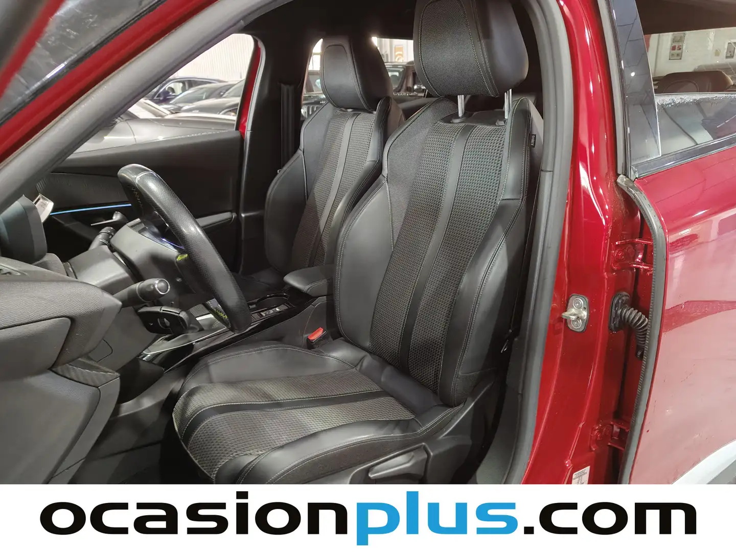 Foto Peugeot 2008 Peugeot 2008 PureTech 130 S&S GT (130 CV)