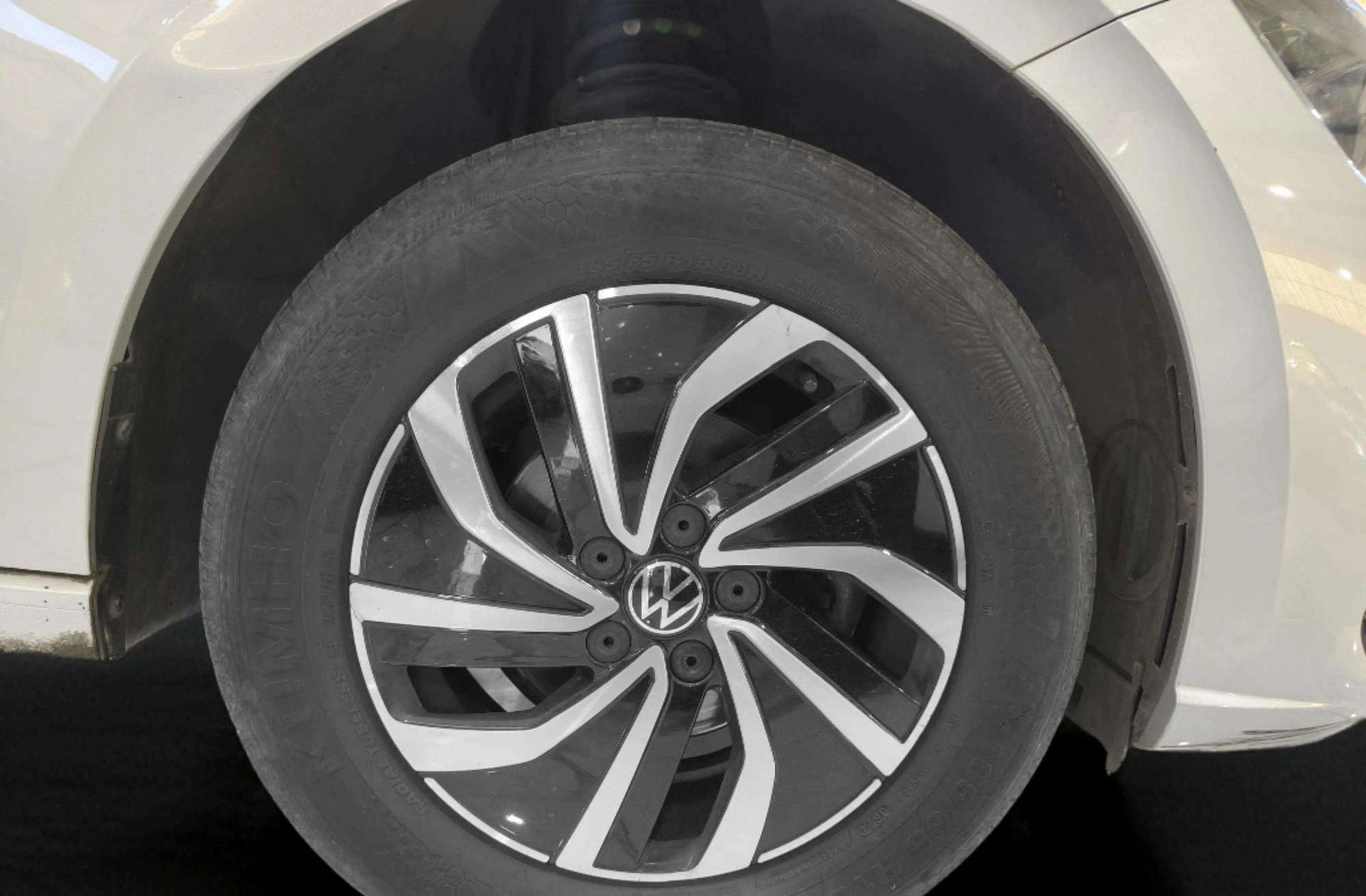 Volkswagen Polo Life 1.0 TSI DSG - foto 29