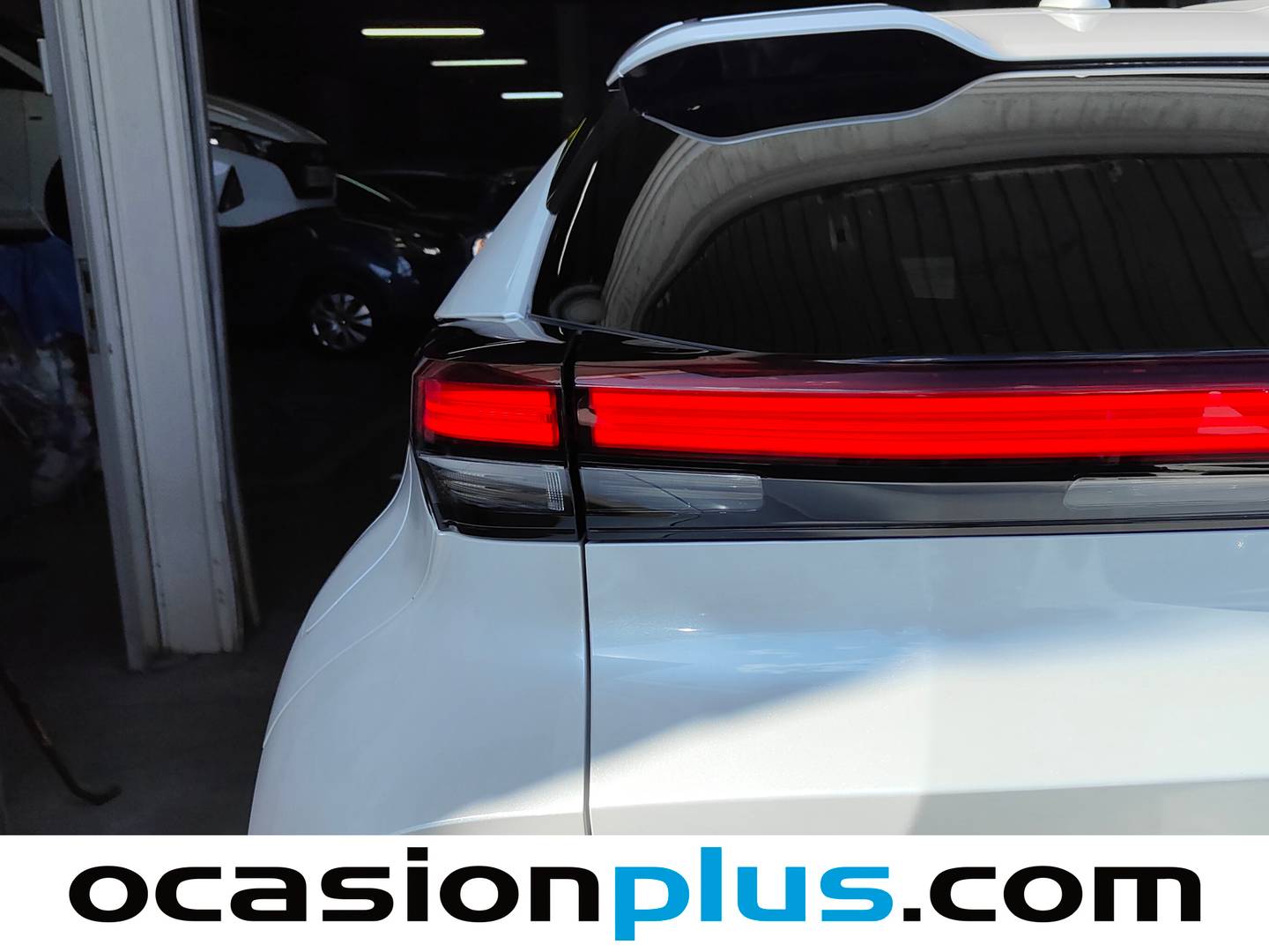 Accesorios del Toyota C-HR Toyota C-HR 1.8 140H Active (140 CV)