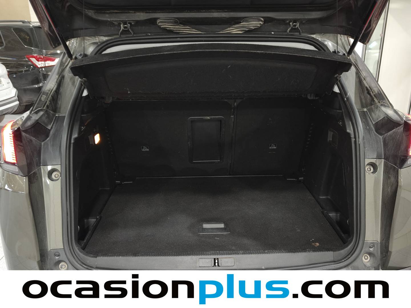 Foto Peugeot 3008 Peugeot 3008 BlueHDI 130 S&S Allure (130 CV)