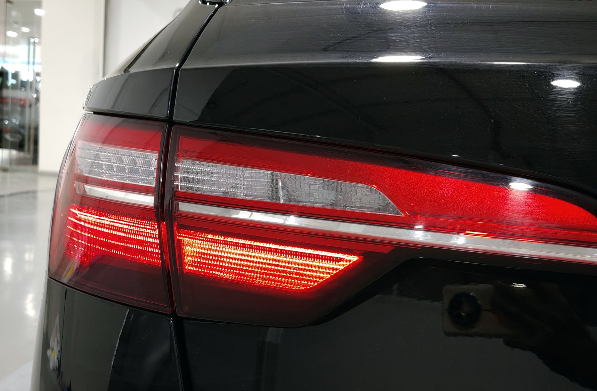 Audi A4 Avant Advanced 35 TFSI S tronic - foto 16