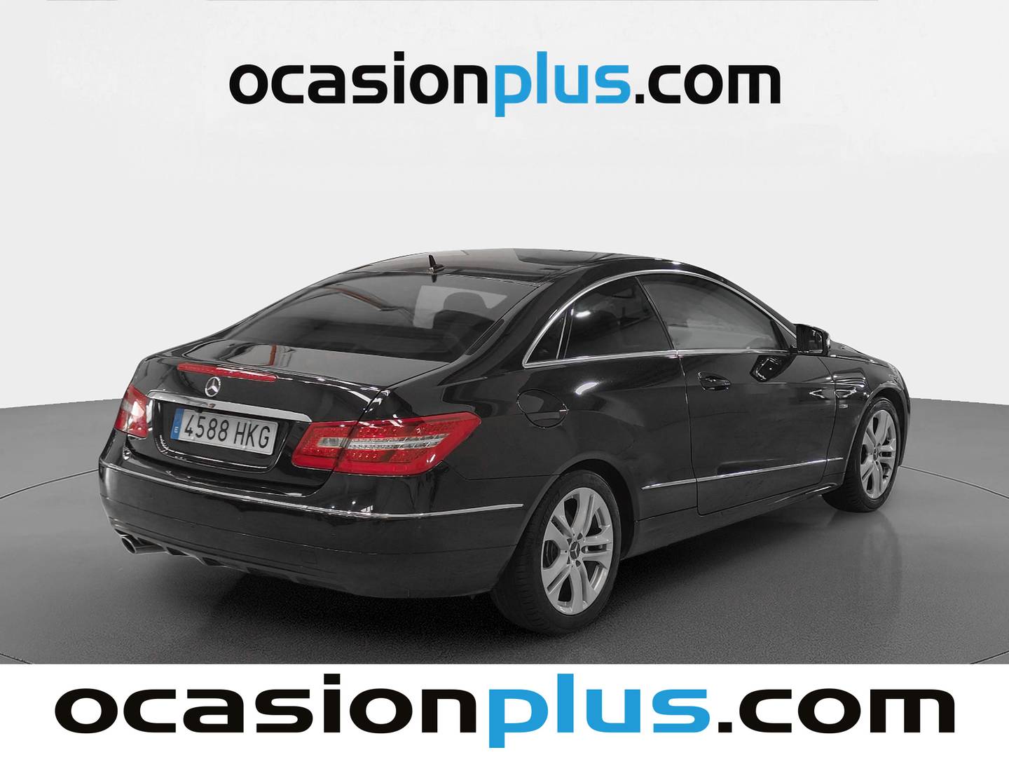 Foto trasera Mercedes Clase E Mercedes Clase E E 220 CDI Coupe BE Elegance (170 CV) derecha