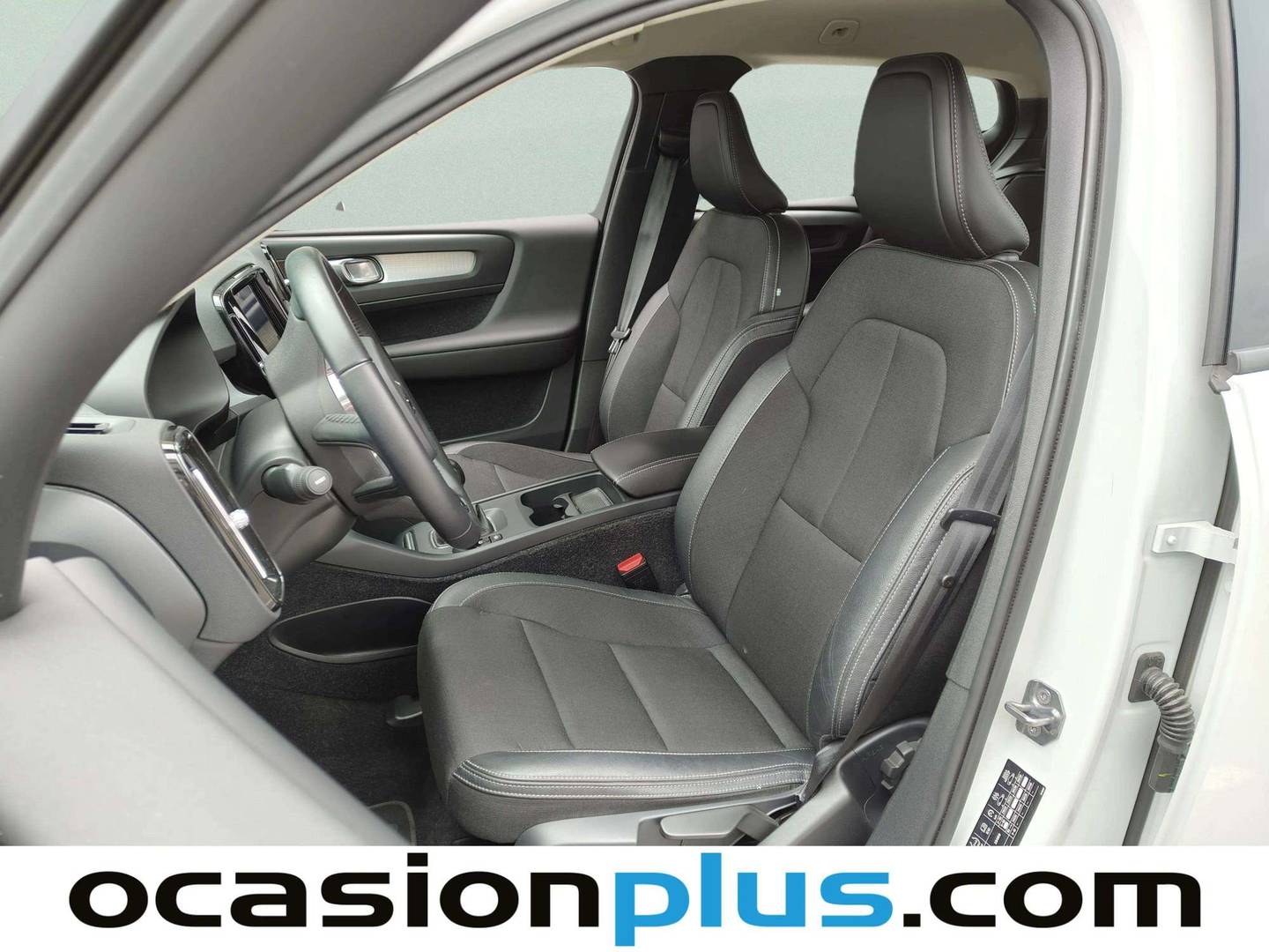 Foto asientos delanteros Volvo XC40 Volvo XC40 T3 Momentum (156 CV)