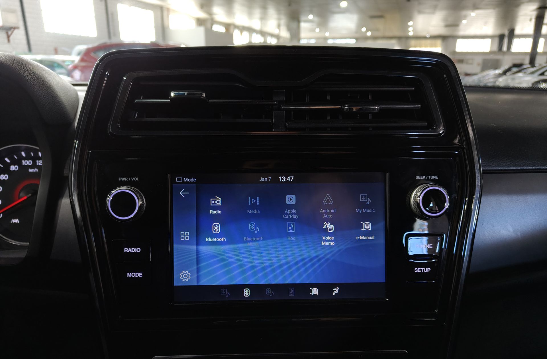 SsangYong Tivoli G12T Urban Plus - foto 7