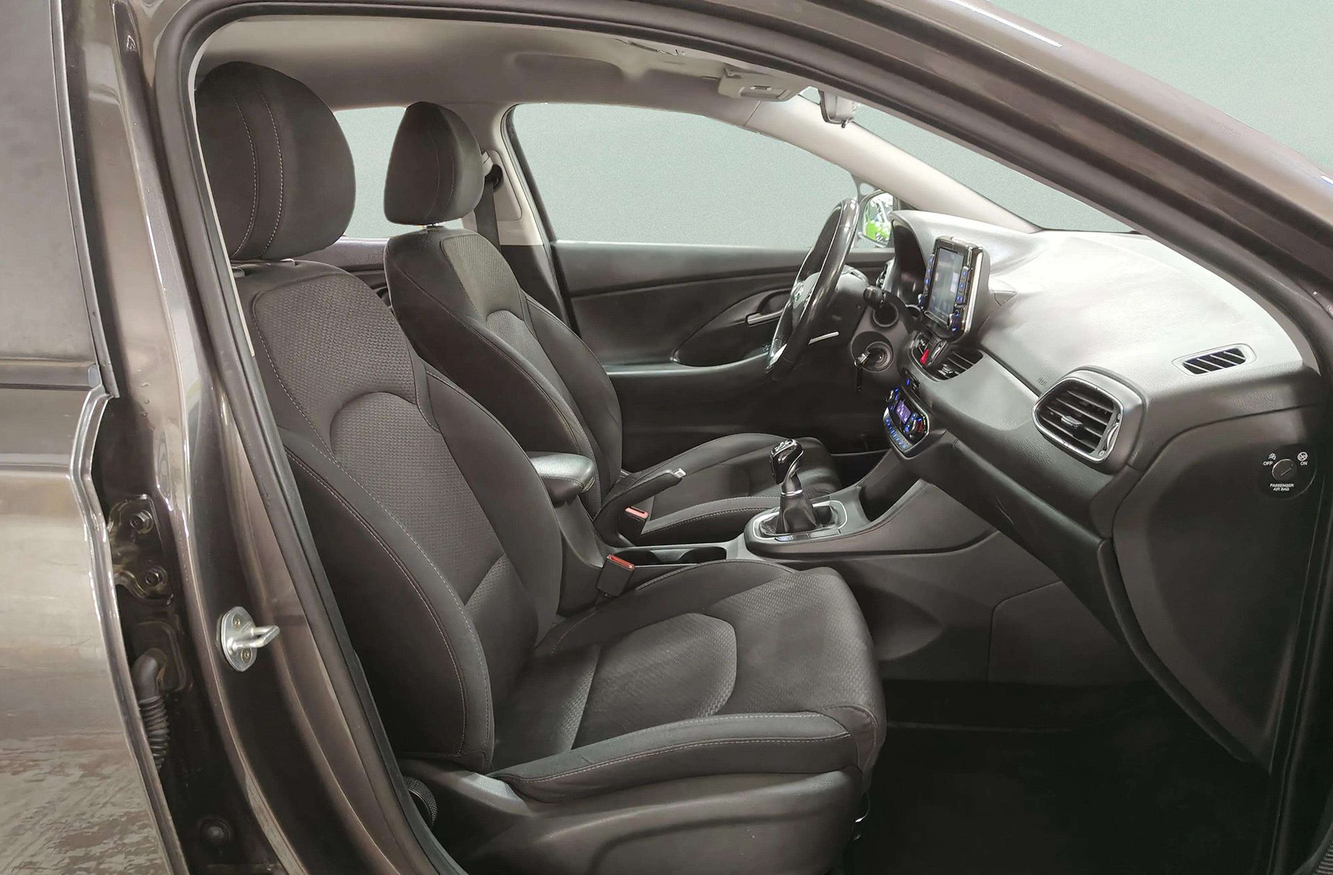 Hyundai i30 1.0 T-GDi Link Fastback - foto 17