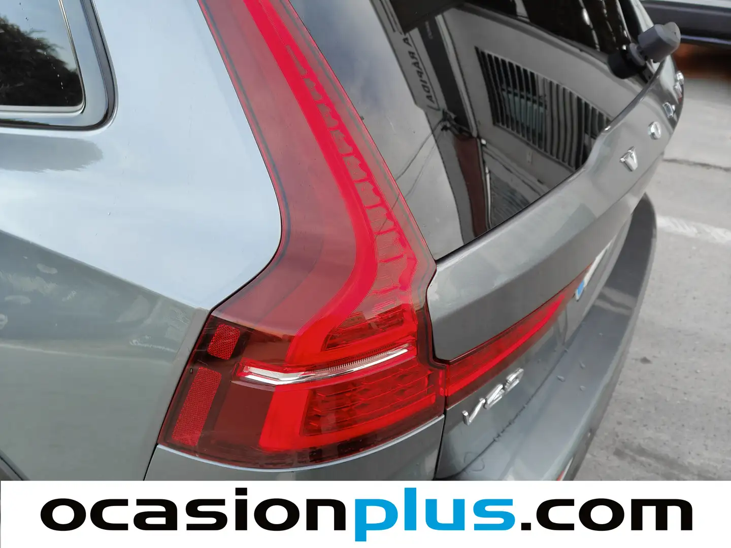 Foto Volvo V60 Cross Country Volvo V60 Cross Country D4 Pro Auto (190 CV)