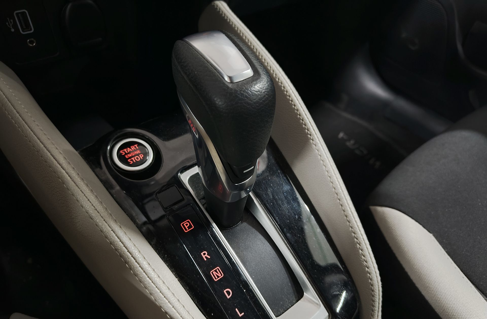Nissan Micra IG-T N-Connecta CVT - foto 5