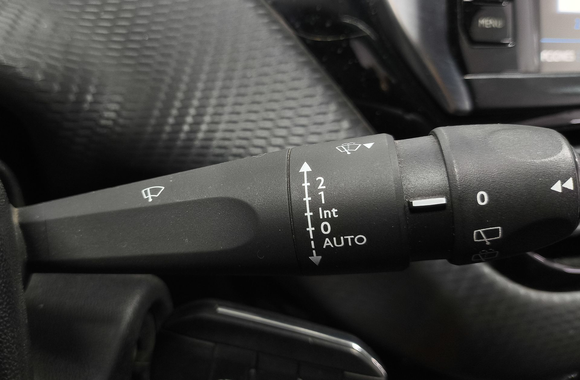 Peugeot 2008 PureTech 110 GT Line - foto 28