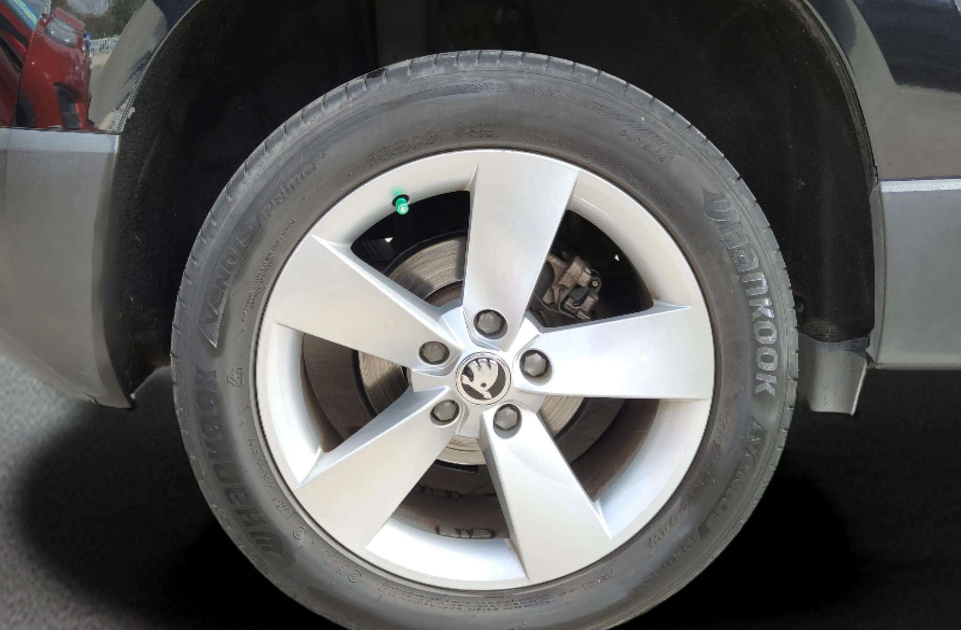 Škoda Karoq 1.6 TDI Ambition - foto 37