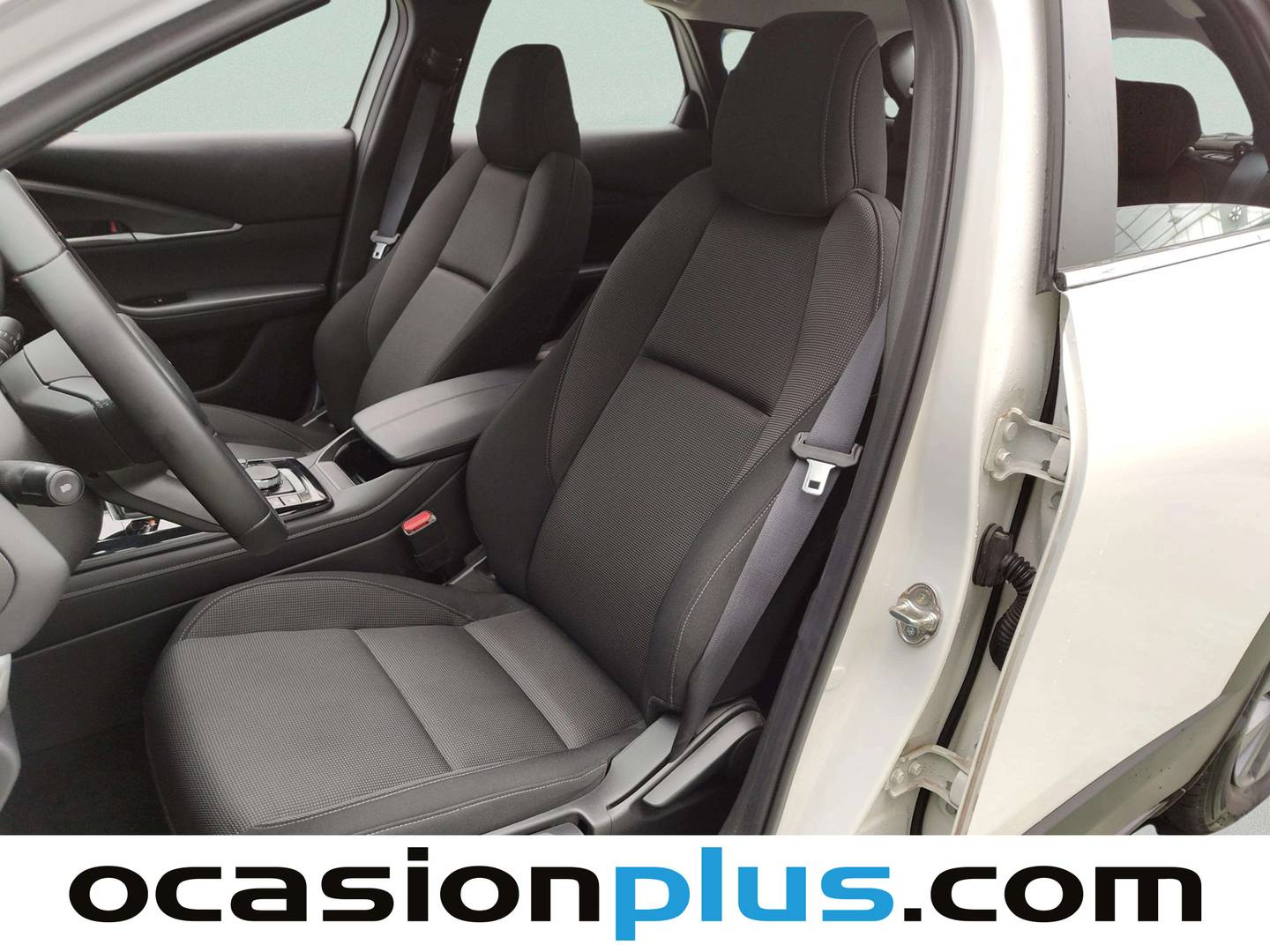 Foto Mazda CX-30 Mazda CX-30 2.5 e-Skyactive G MHEV Prime-Line AT (140 CV)