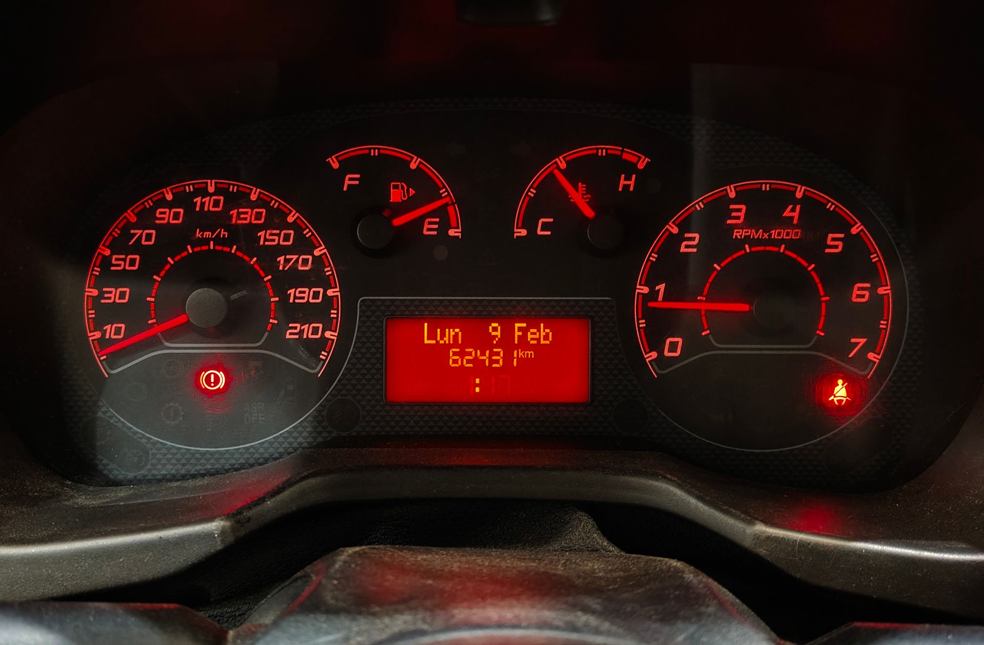 Fiat Fiorino Cargo Furgon 1.3 MultiJet Base - foto 19