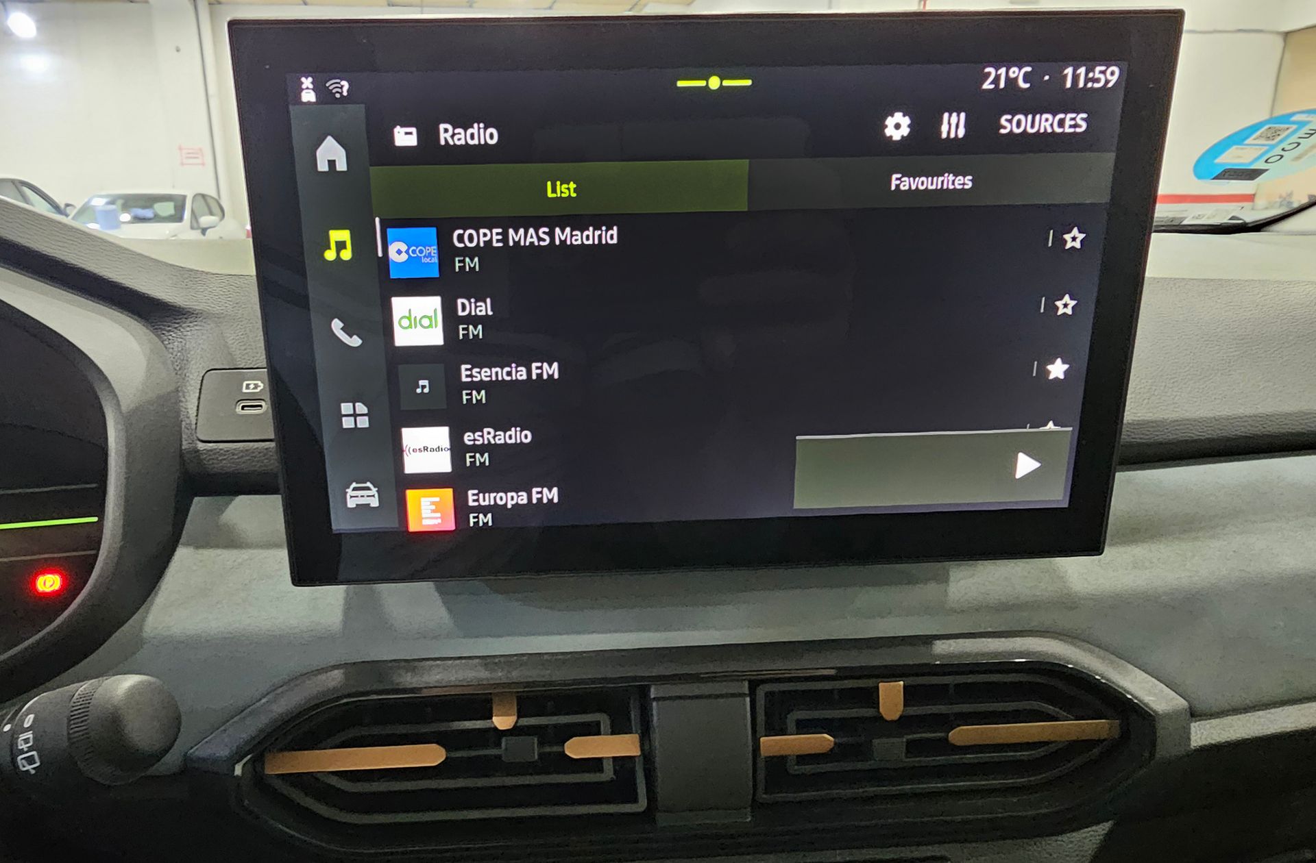 Dacia Jogger Extreme Hybrid 7 plazas - foto 33