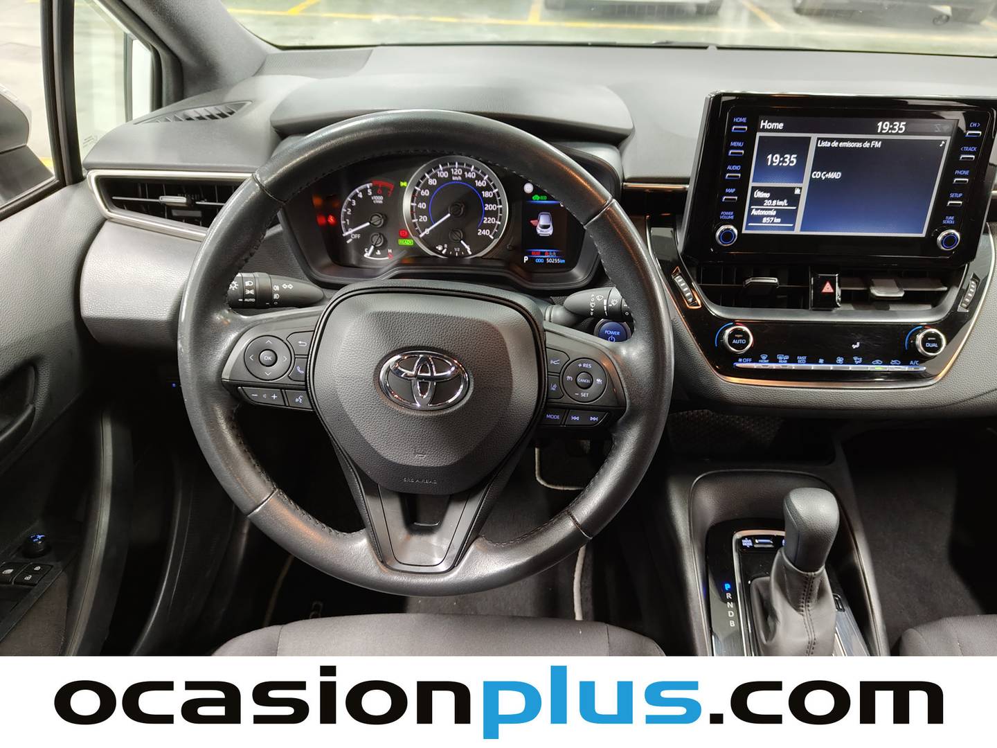 Foto Toyota Corolla Toyota Corolla 125H Business E-CVT (122 CV)