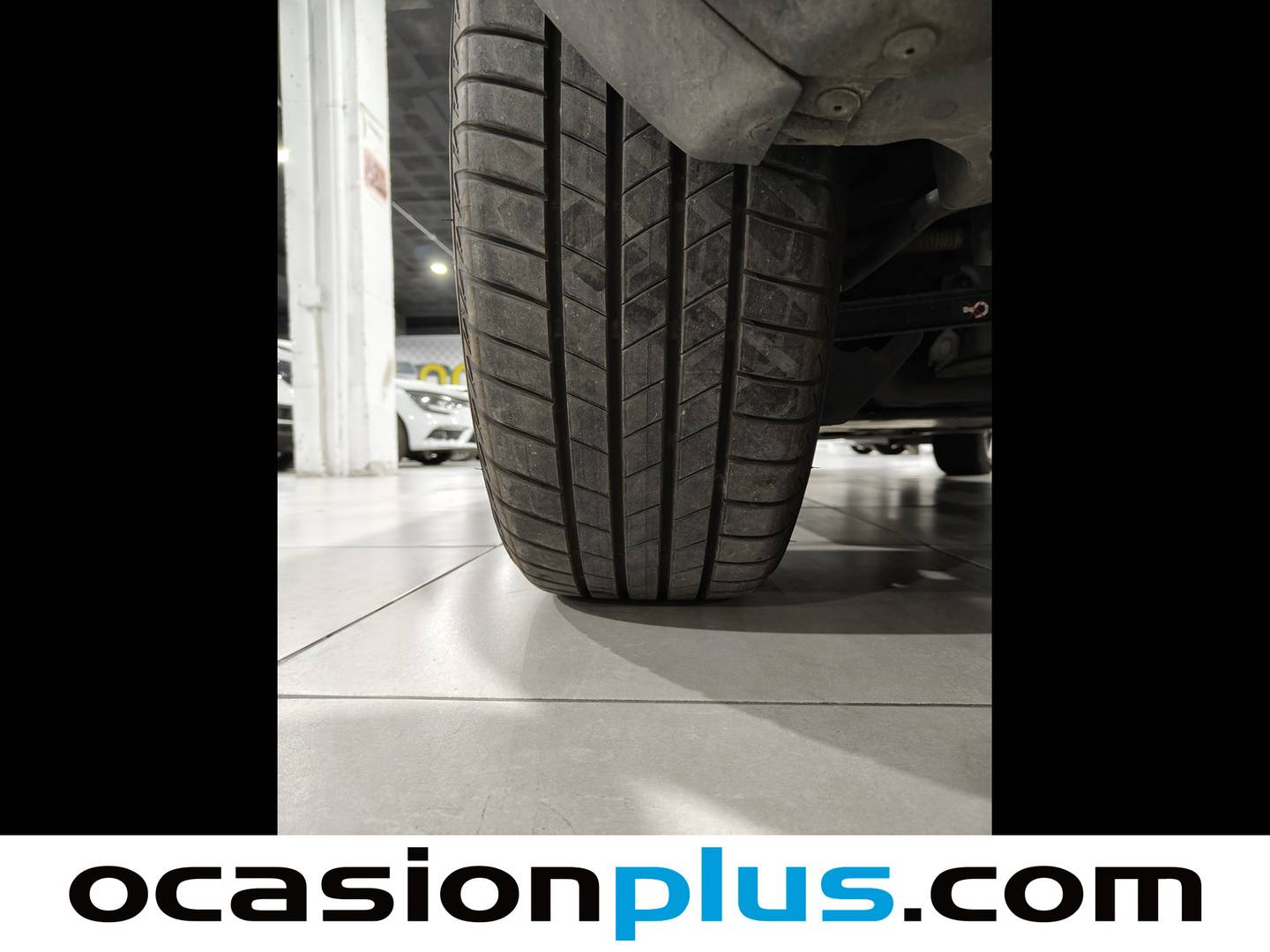 Foto Peugeot 3008 Hybrid Peugeot 3008 Hybrid 300 Allure Pack e-EAT8  (300 CV)