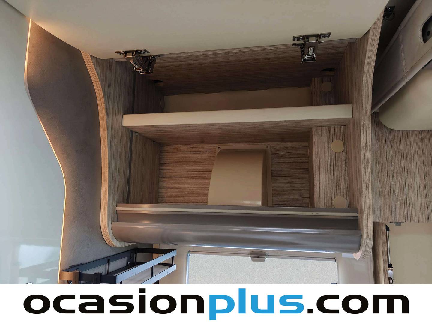 Elnagh T-LOFT 530 Elnagh T-LOFT 530 530 (140 CV) 5 Plazas 140cv