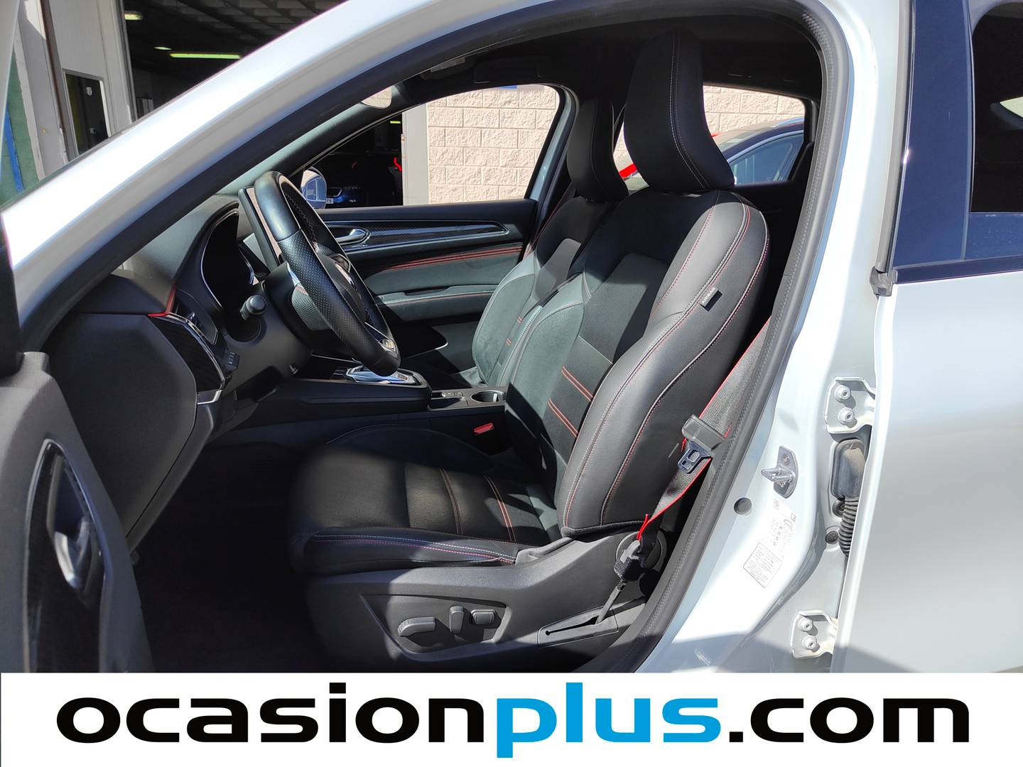 Foto asientos delanteros Renault Arkana Renault Arkana RS Line E-Tech Híbrido (145 CV)