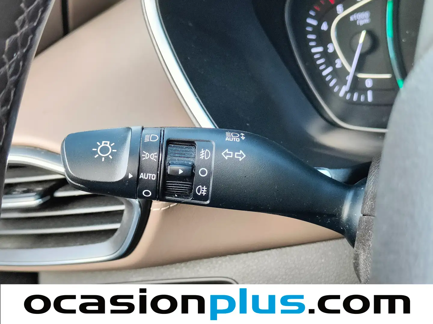 Foto Hyundai Santa Fe Hyundai Santa Fe 2.2 CRDI Tecno SR 4x2 Auto (200 CV) 7 Plazas