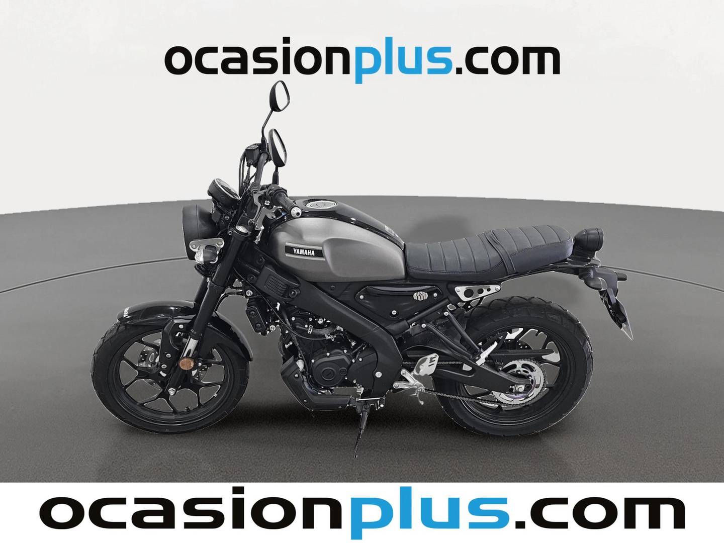 Foto trasera Yamaha XSR 125 Yamaha XSR 125 (15 CV) izquierda