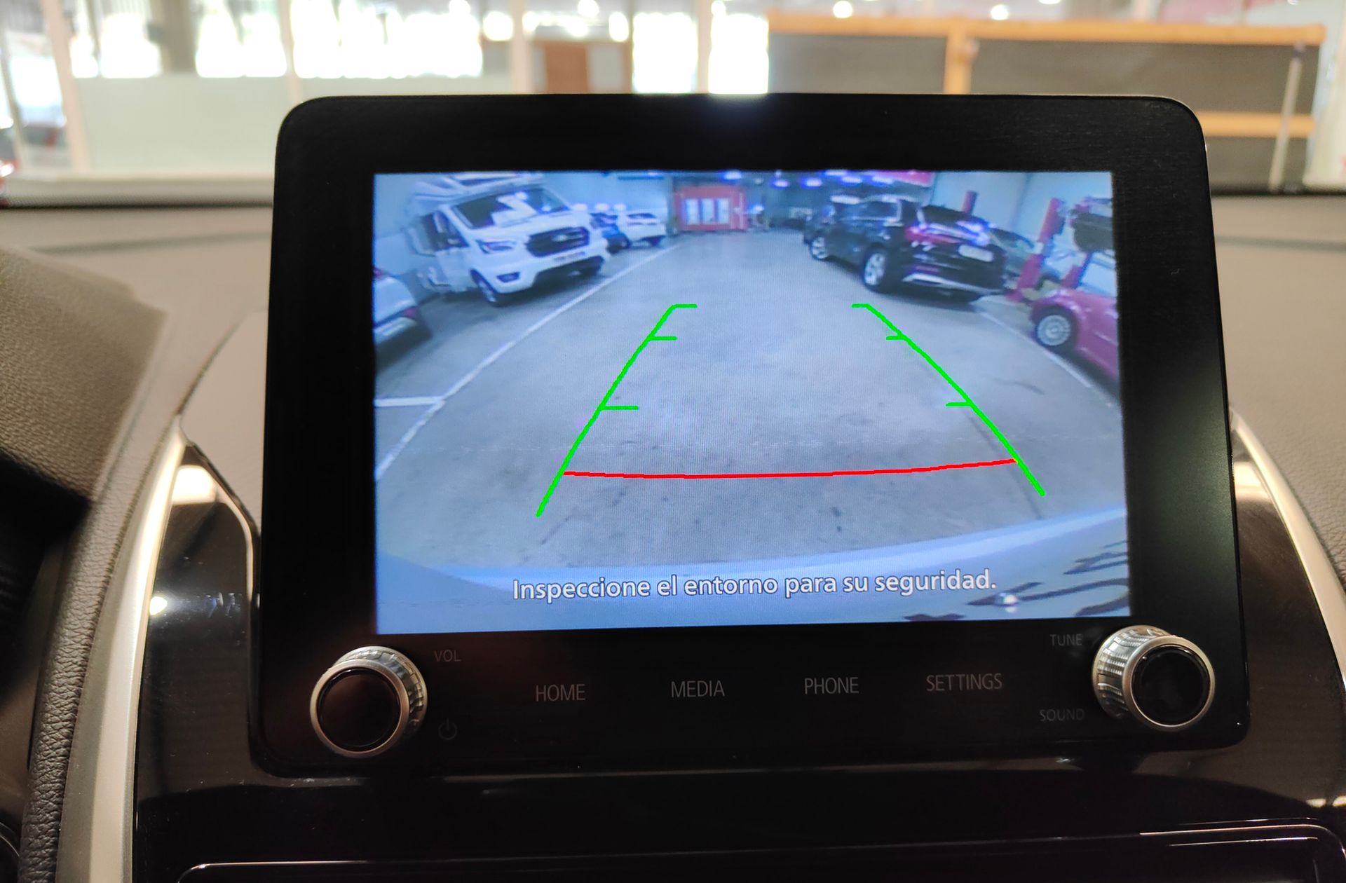 Mitsubishi Eclipse Cross 2.4 PHEV Kaiteki 4WD - foto 10