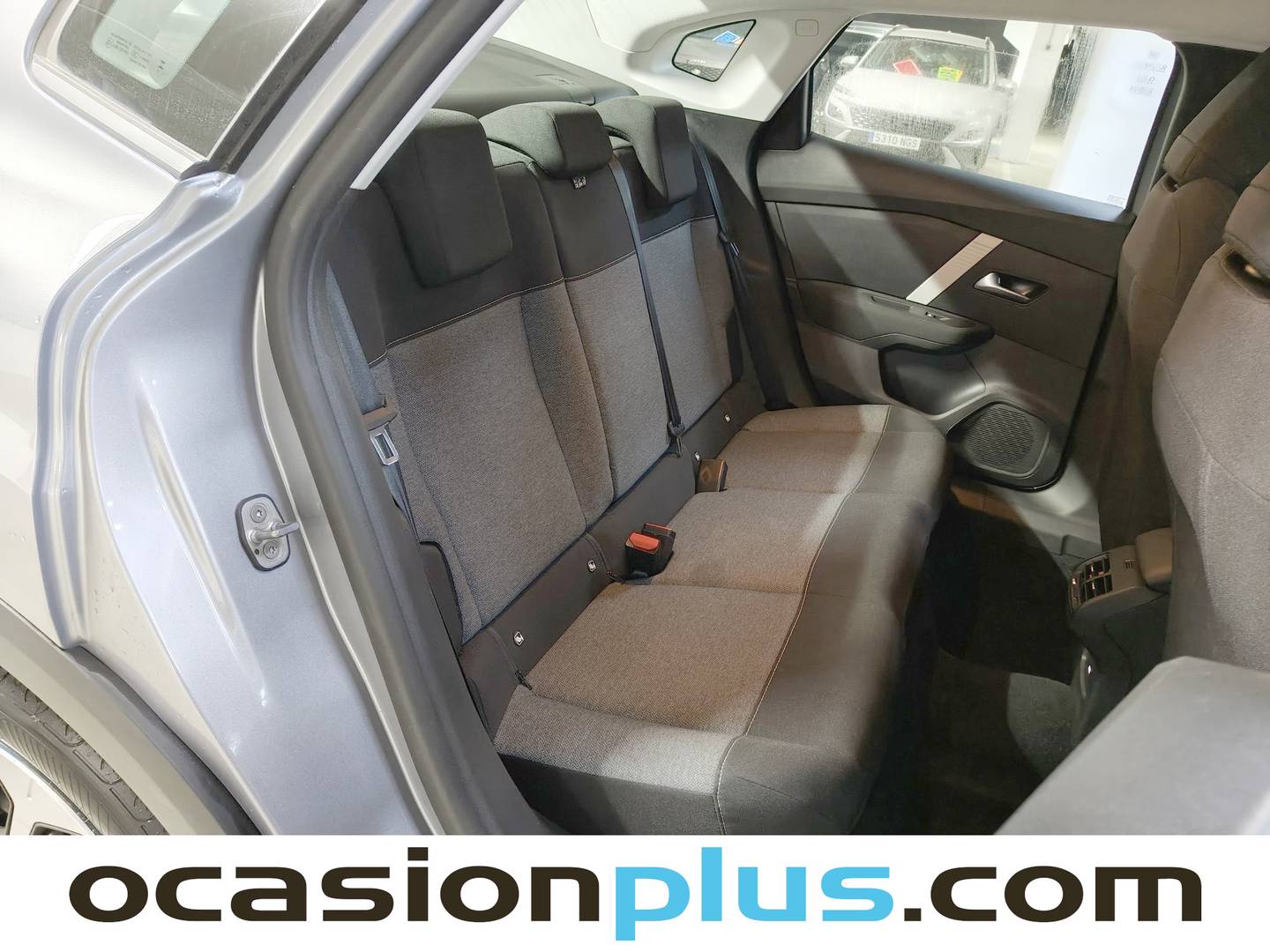 Foto Citroën C4 X Citroen C4 X PureTech 100 S&S 6v You (102 CV)