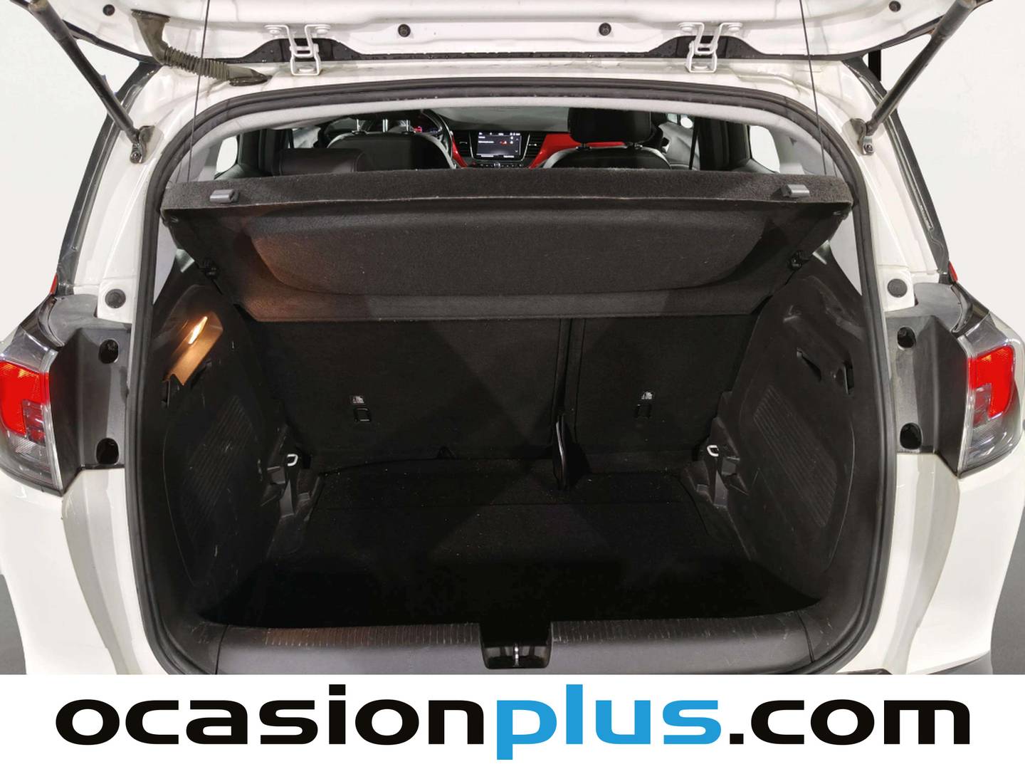 Fotos maletero Opel Crossland Opel Crossland 1.2 GS Line (130 CV)