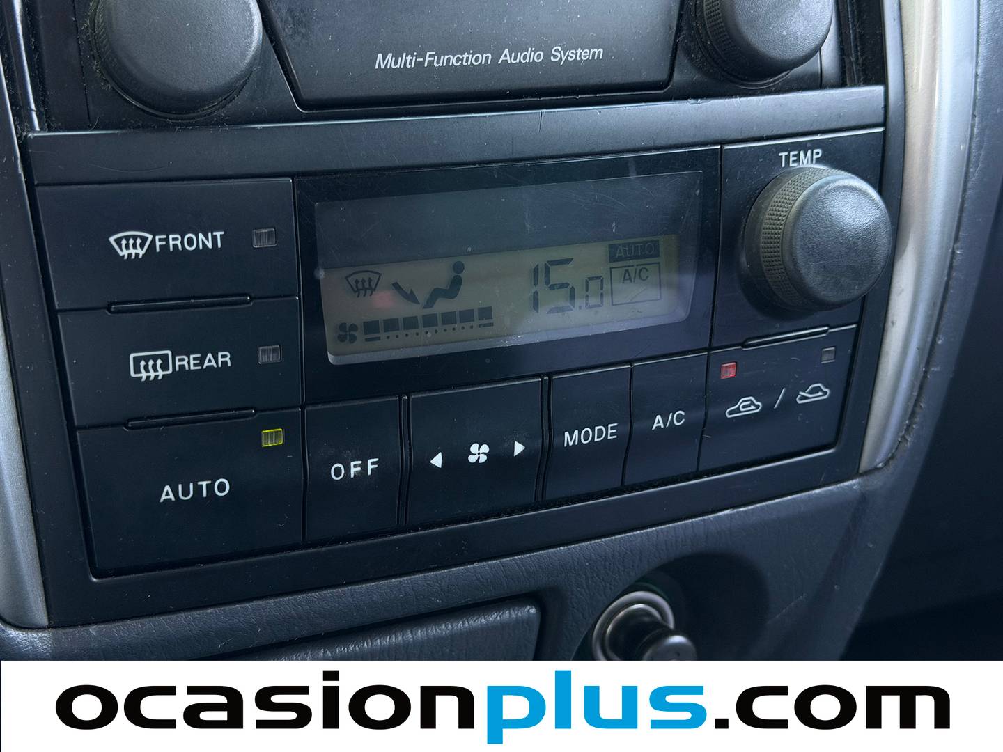Extras y acabados del Mazda Premacy Mazda Premacy 2.0 DVTD 16v Active (100 CV)
