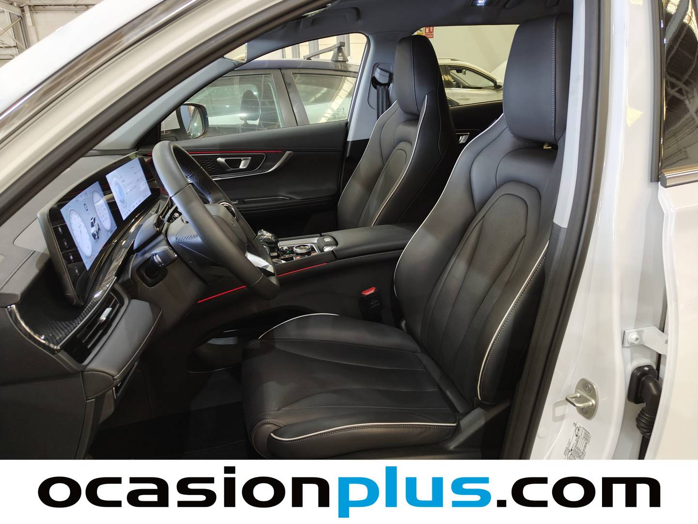 Foto asientos delanteros EBRO S700 EBRO S700 1.6 TGDI Luxury 7 DCT  (147 CV)