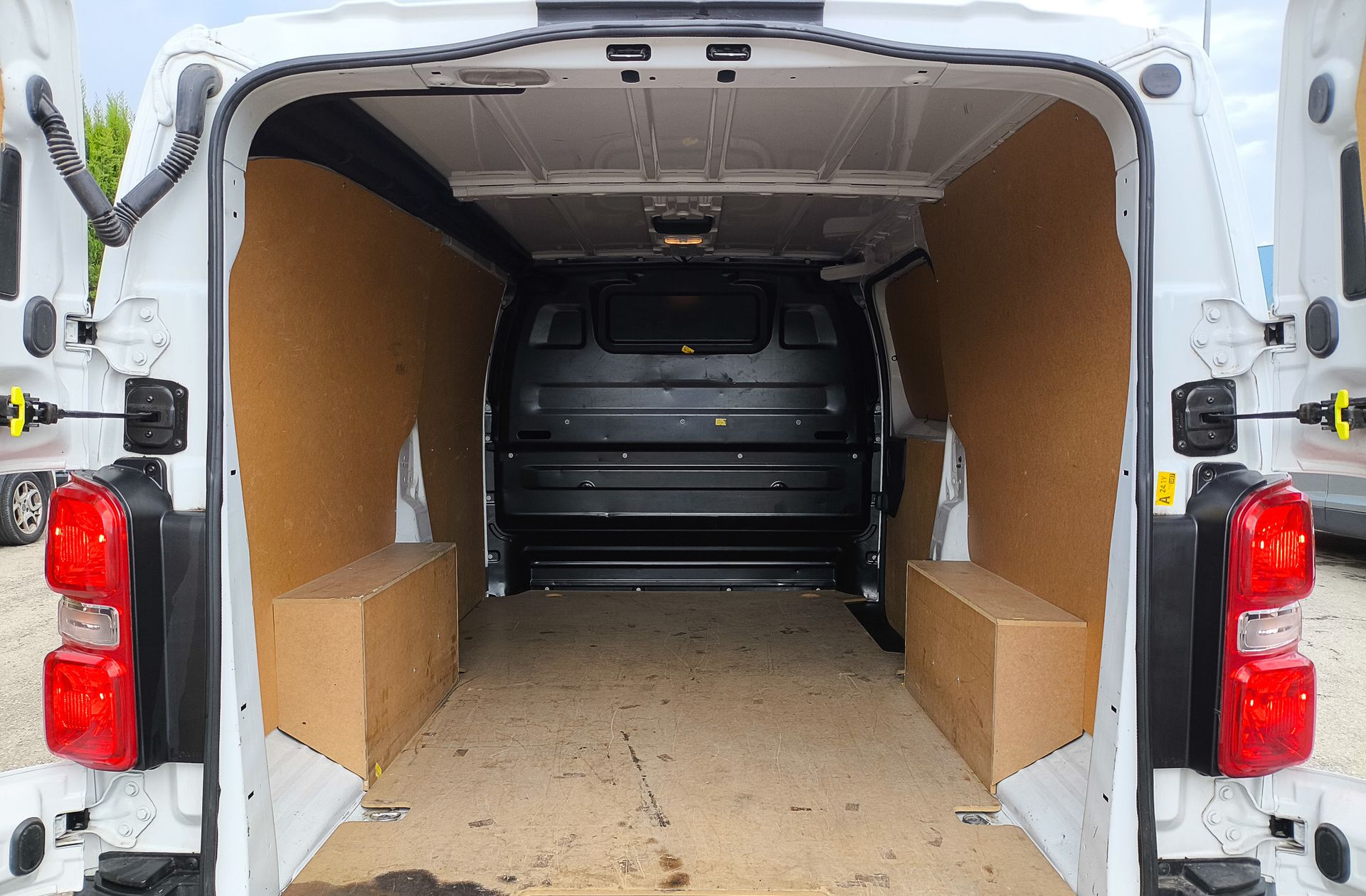 Peugeot Expert Furgon BlueHDi 100 Premium Long 2 plazas - foto 13