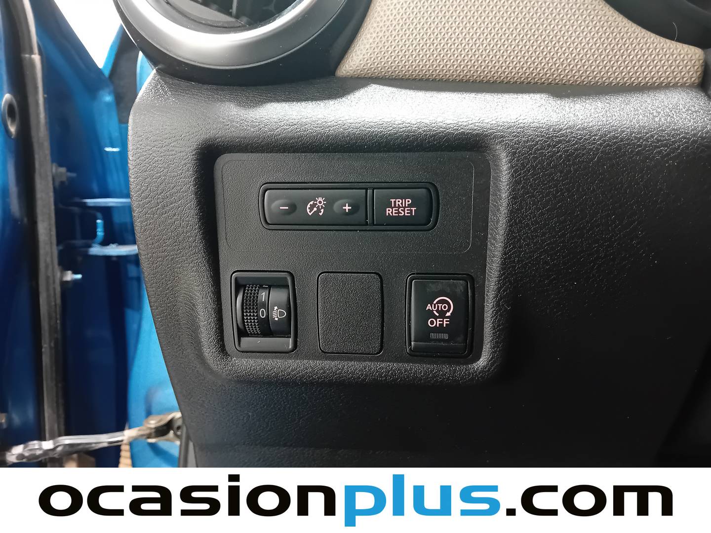 Extras y acabados del Nissan Micra Nissan Micra IG-T 100 Acenta (100 CV)
