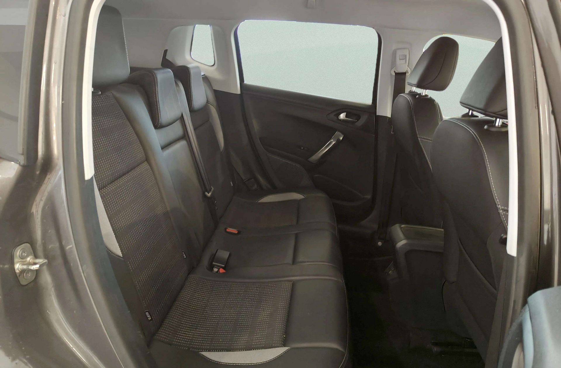 Peugeot 2008 PureTech 110 Allure - foto 15