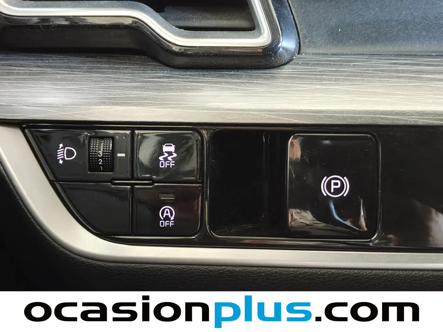 Foto KIA Sportage Kia Sportage 1.6 CRDi MHEV Business 4x2 (136 CV)