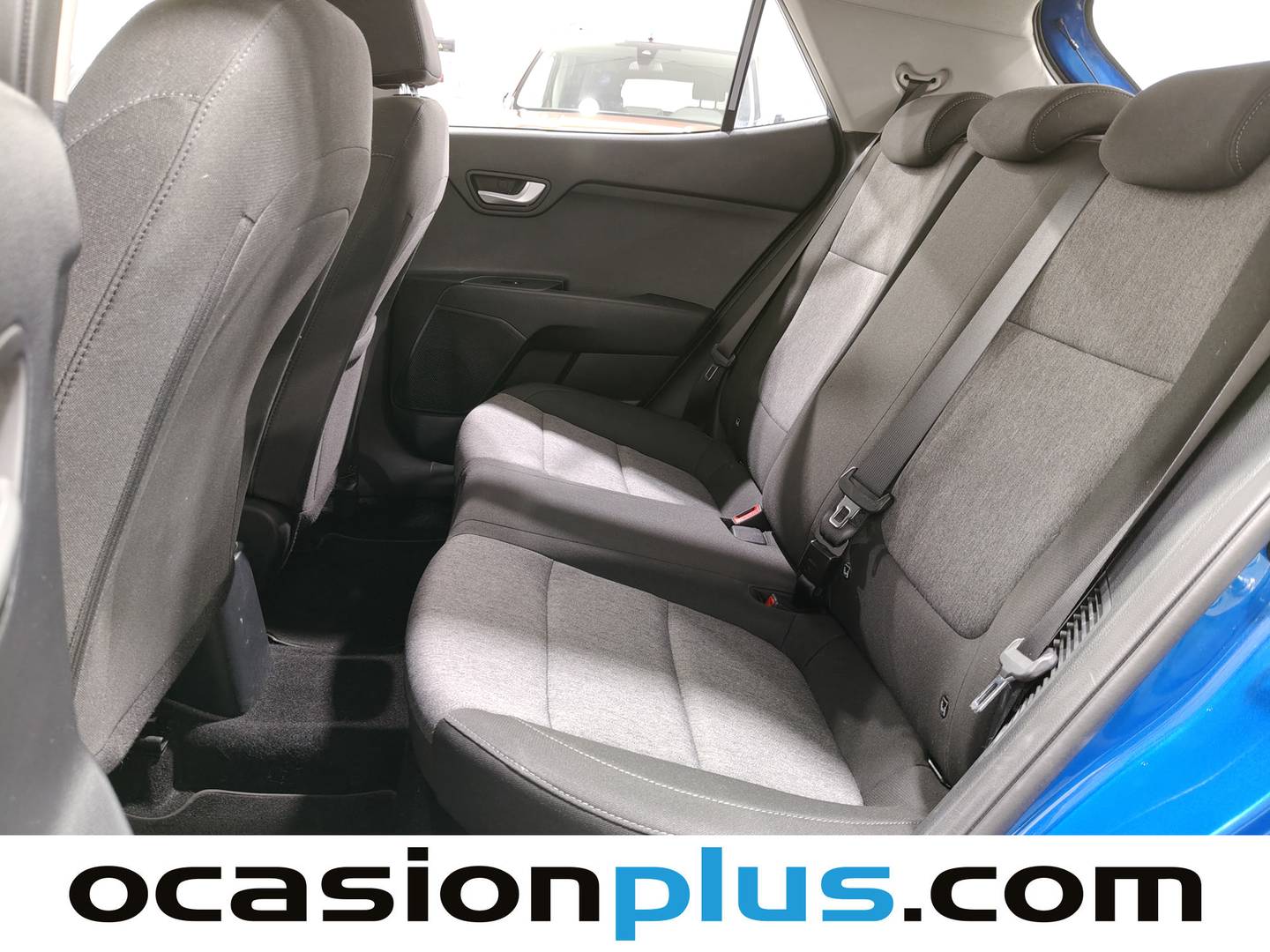 Foto asientos traseros KIA Stonic KIA Stonic 1.0 T-GDi MHEV MT Concept (100 CV)