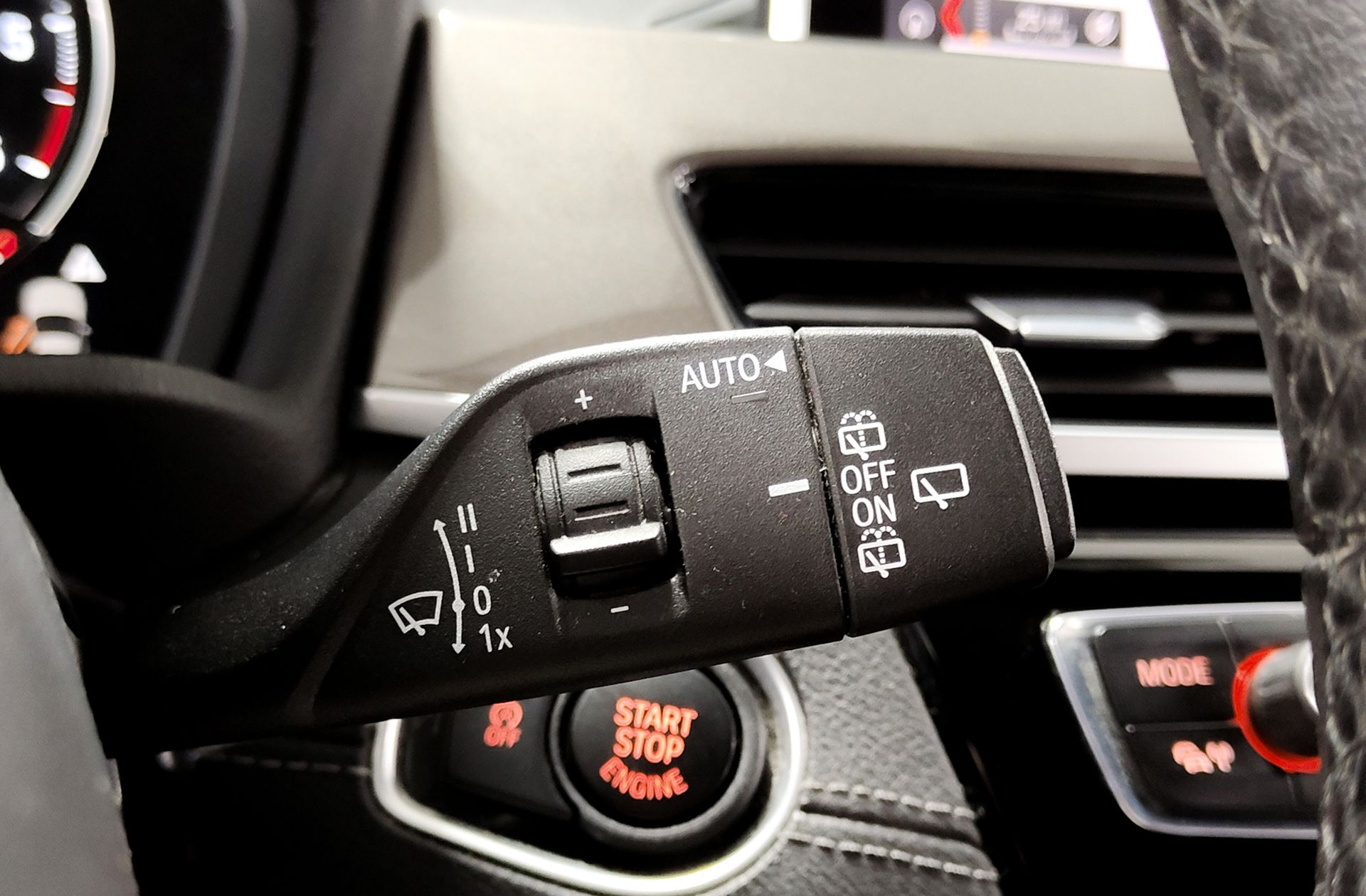 BMW X1 sDrive20i - foto 34