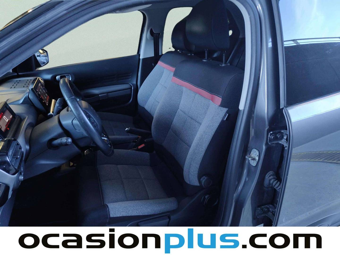 Foto asientos delanteros Citroën C4 Cactus Citroën C4 Cactus BlueHDi 100 S&S C-Series (102 CV)