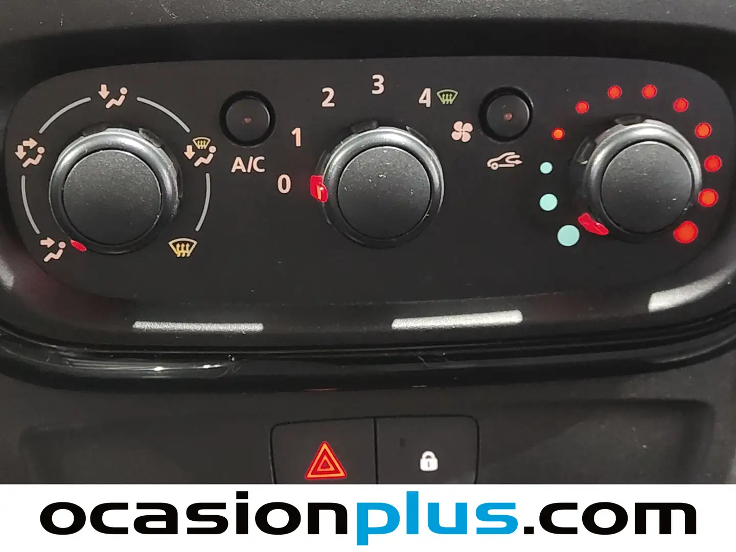 Foto Opel Vivaro Opel Vivaro 1.6 CDTI 2.7t L1 (125 CV) 9 Plazas